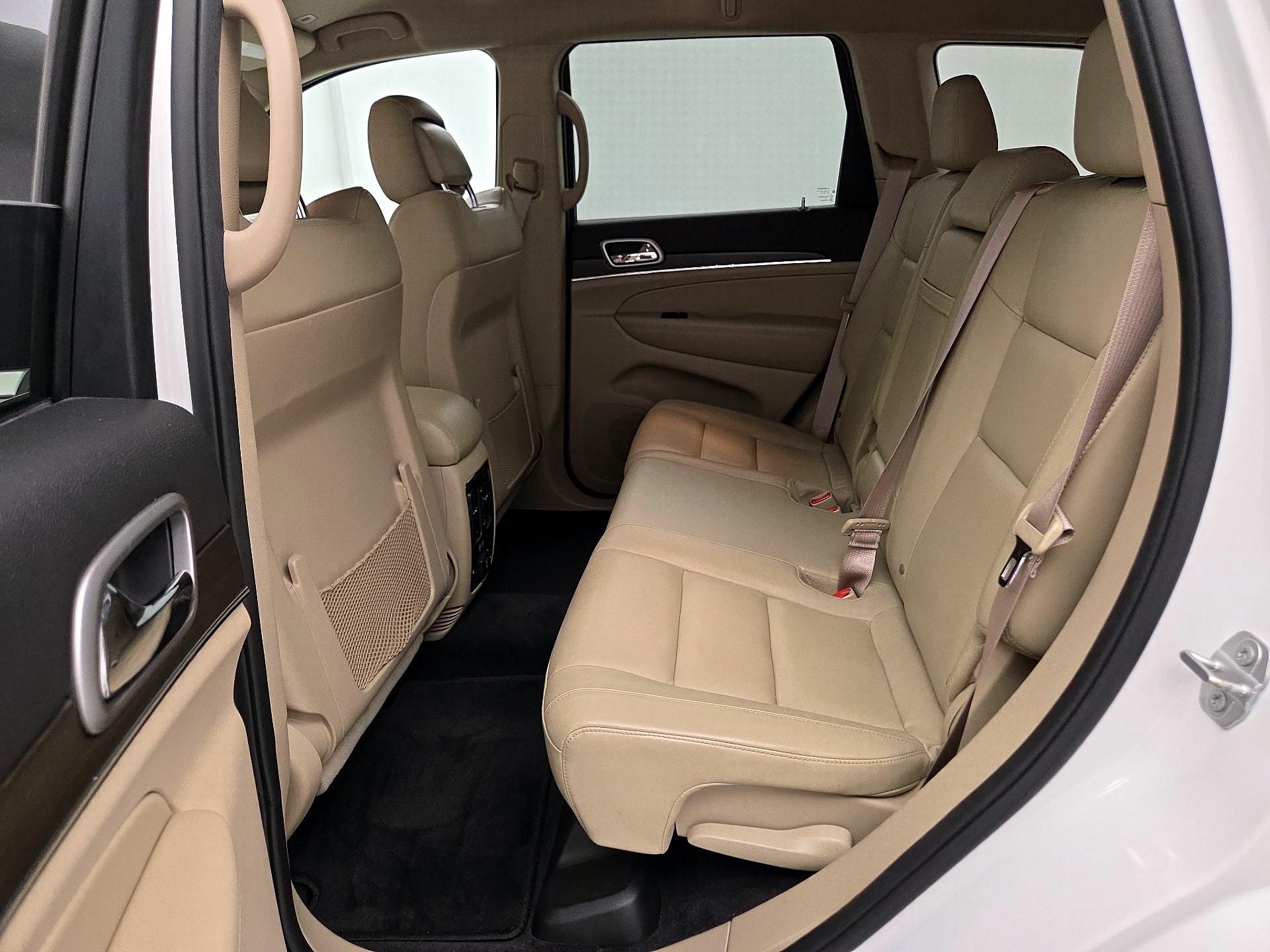 Thumbnail: 2018 Jeep Grand Cherokee - 19