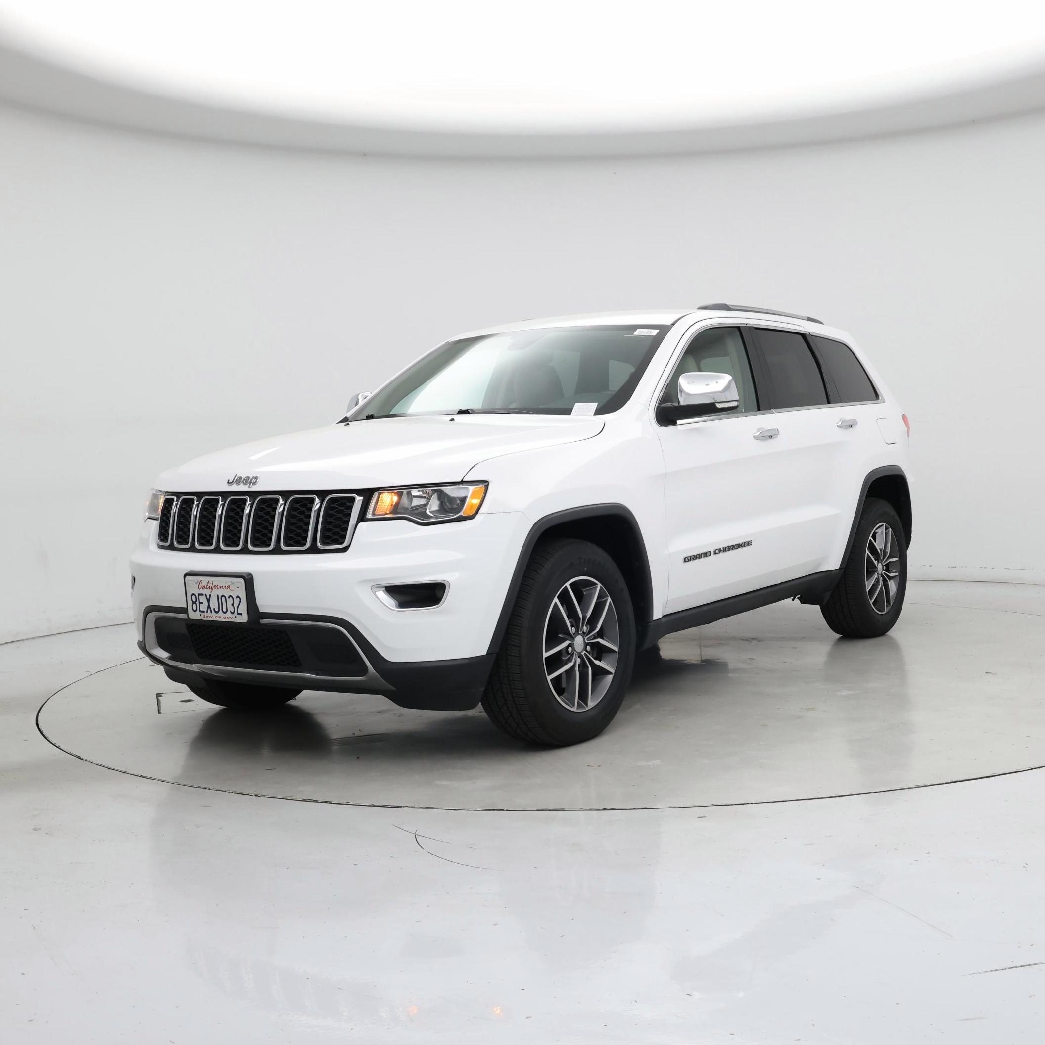 Thumbnail: 2018 Jeep Grand Cherokee - 4