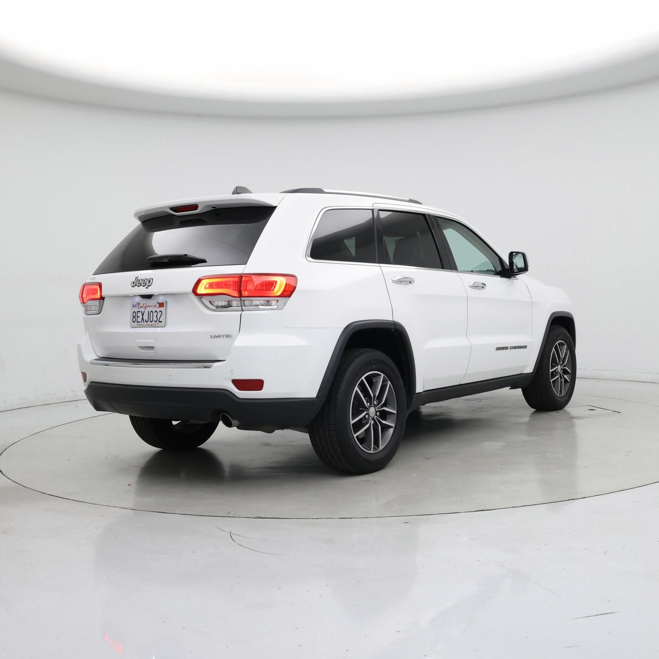 Thumbnail: 2018 Jeep Grand Cherokee - 8