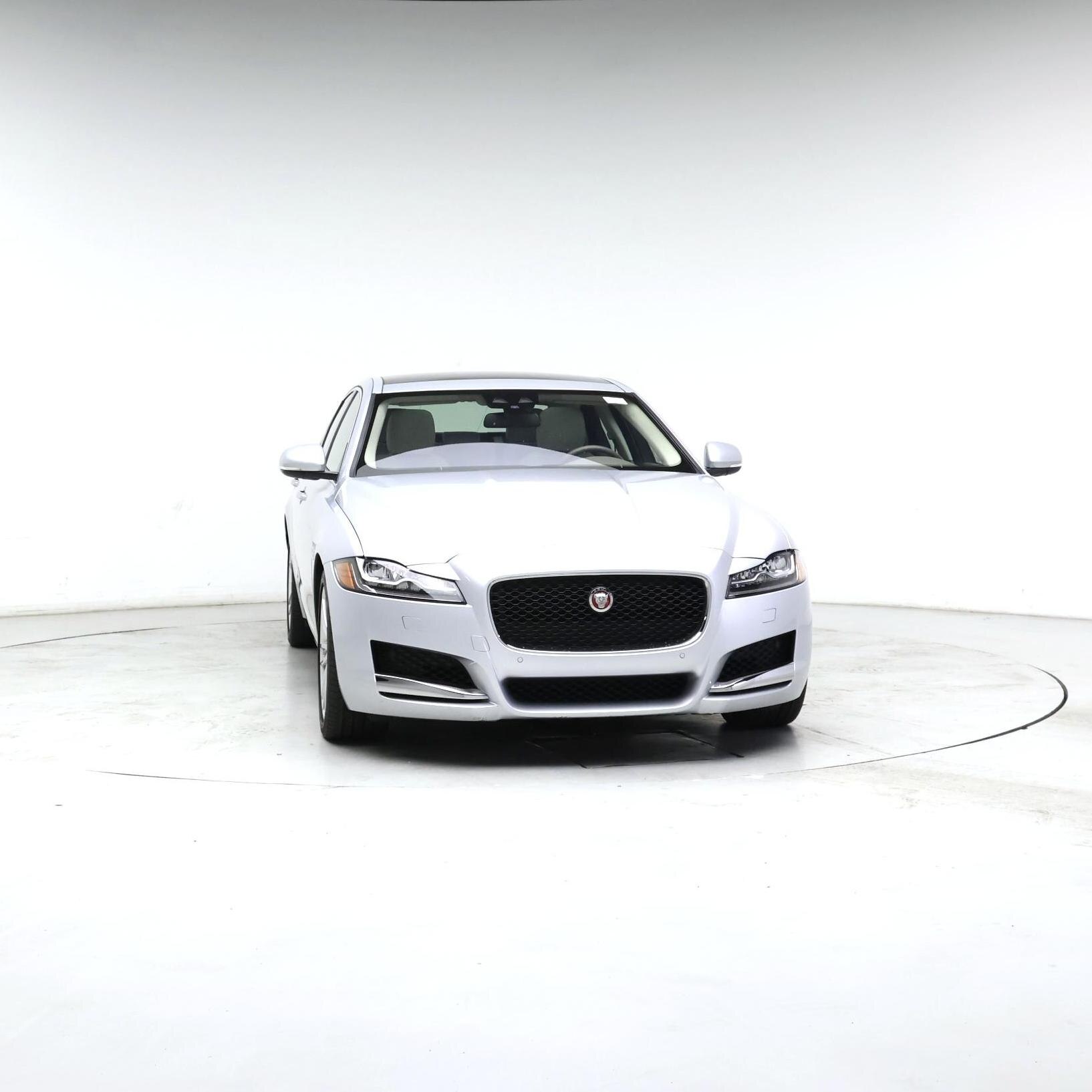 Thumbnail: 2017 Jaguar XF - 5