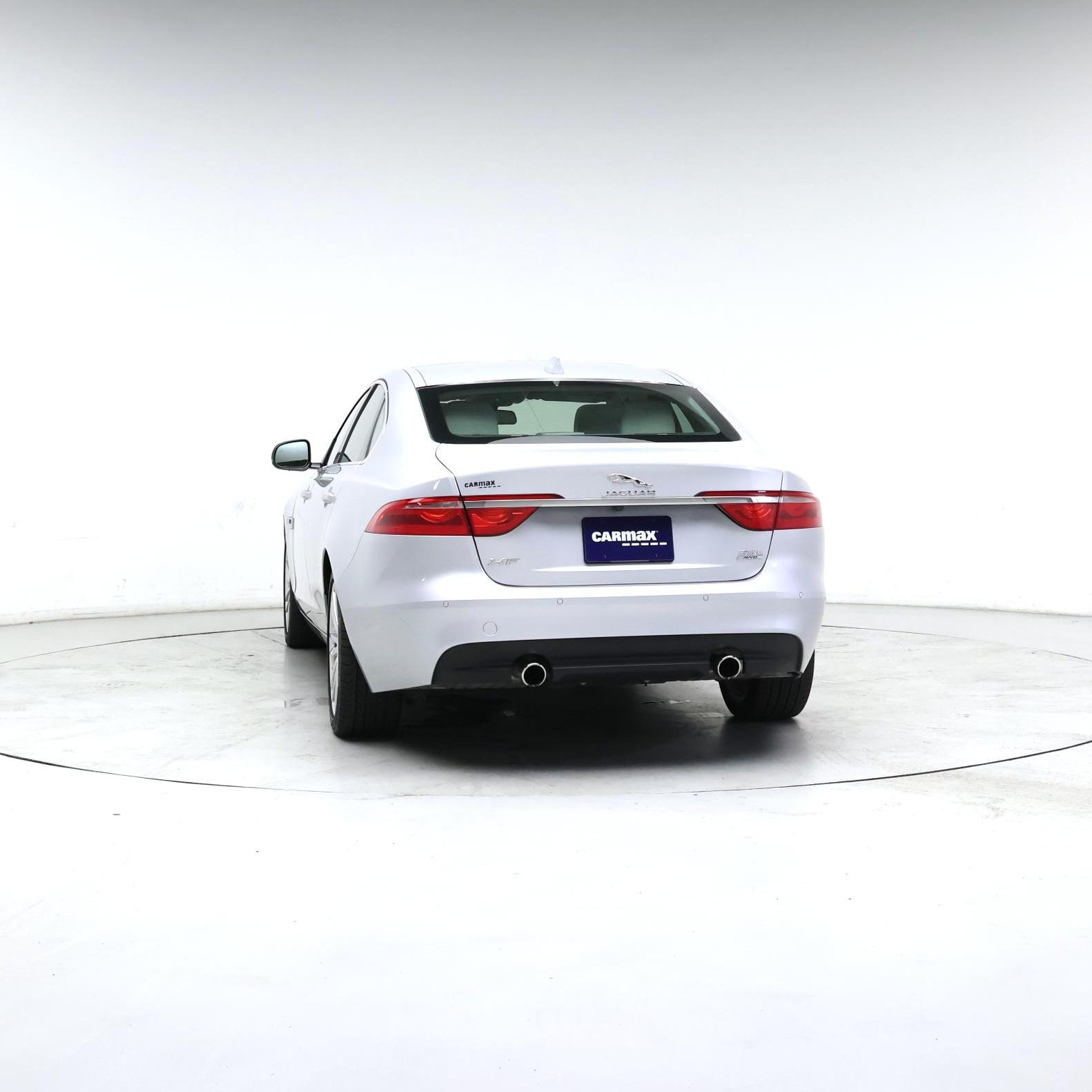 Thumbnail: 2017 Jaguar XF - 6