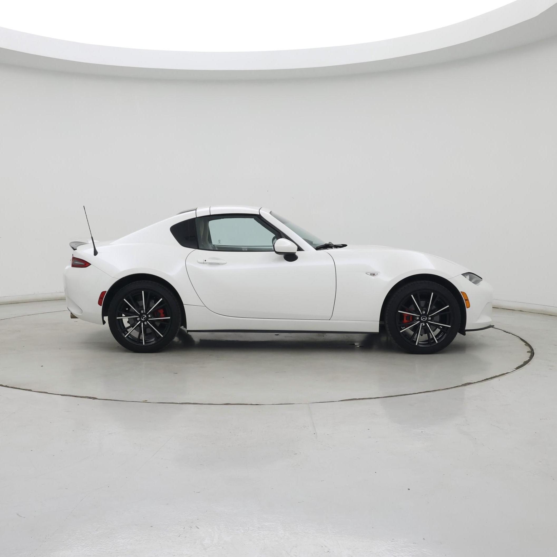 Thumbnail: 2024 Mazda MX-5 Miata - 7