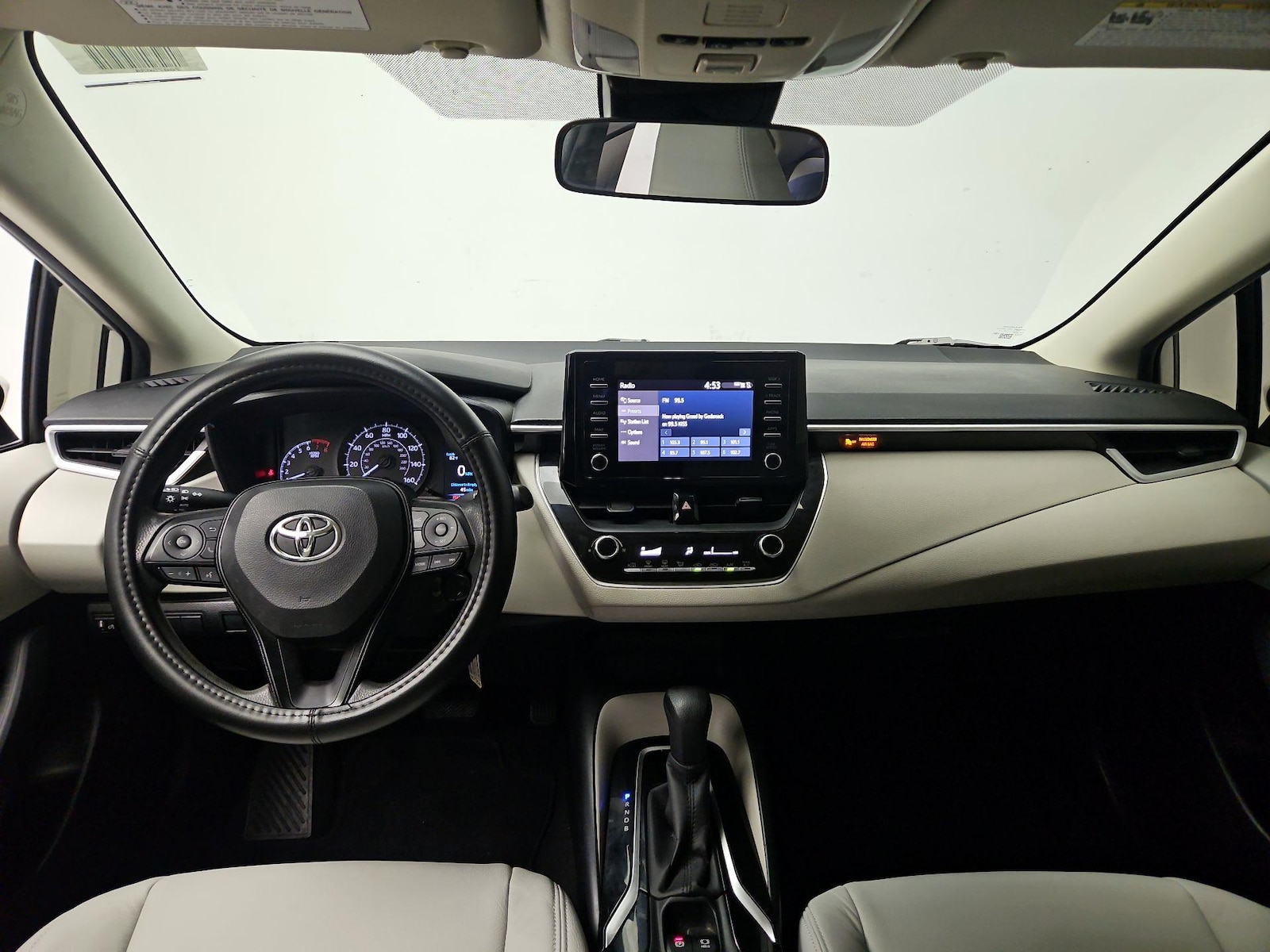 2020 Toyota Corolla L - Photo 10