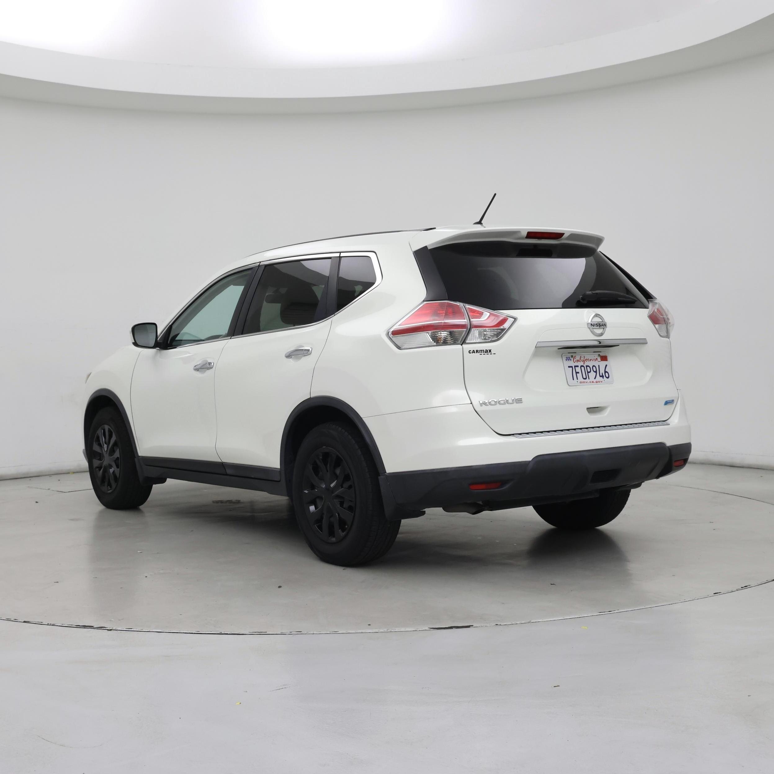 Thumbnail: 2014 Nissan Rogue - 2