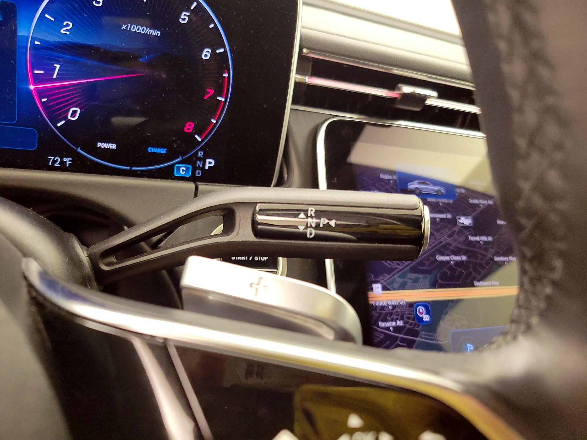 Thumbnail: 2025 Mercedes-Benz E-Class - 18