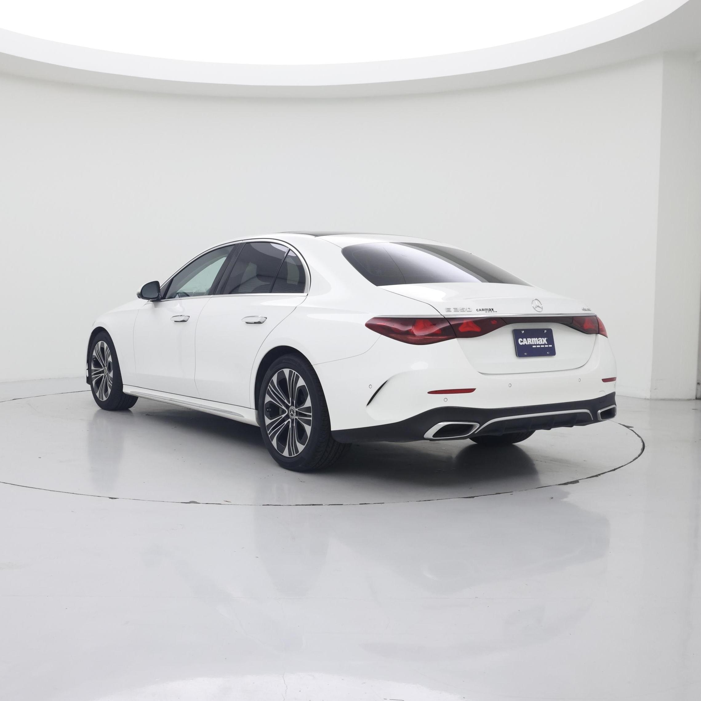 Thumbnail: 2025 Mercedes-Benz E-Class - 2