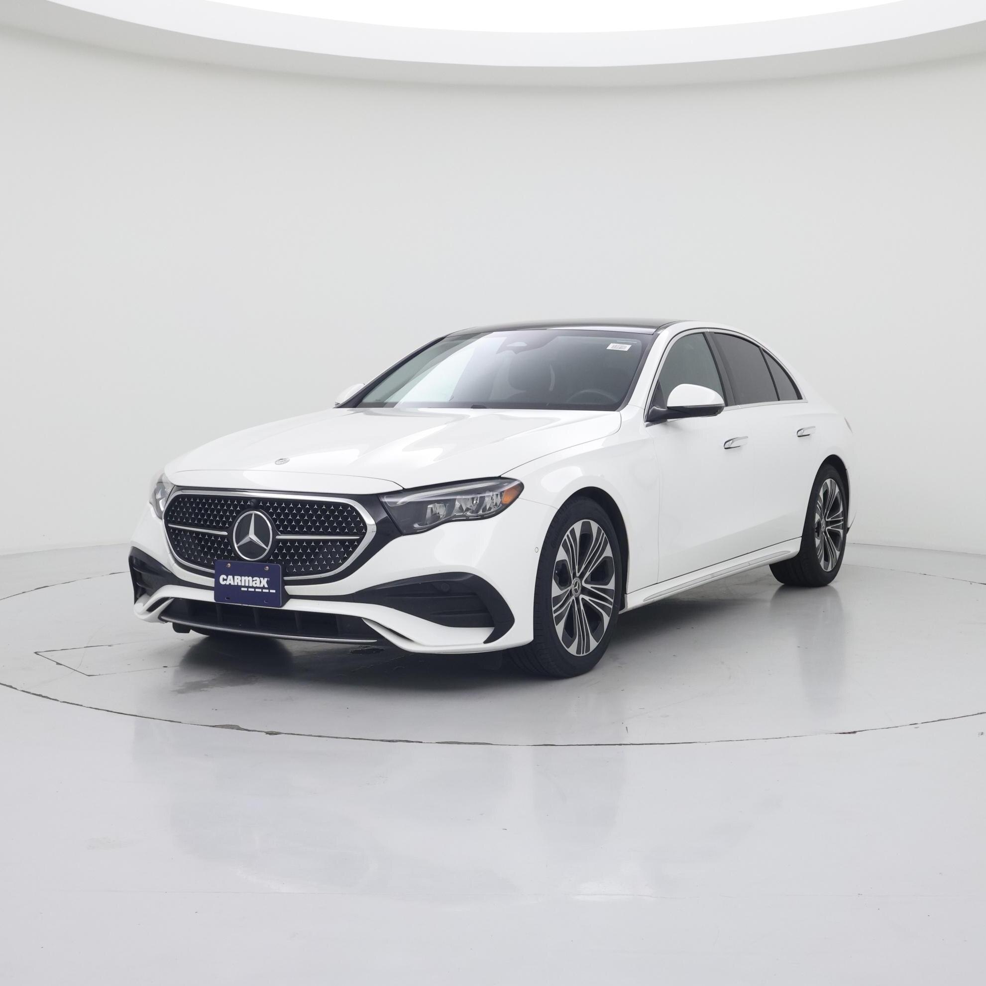 Thumbnail: 2025 Mercedes-Benz E-Class - 4