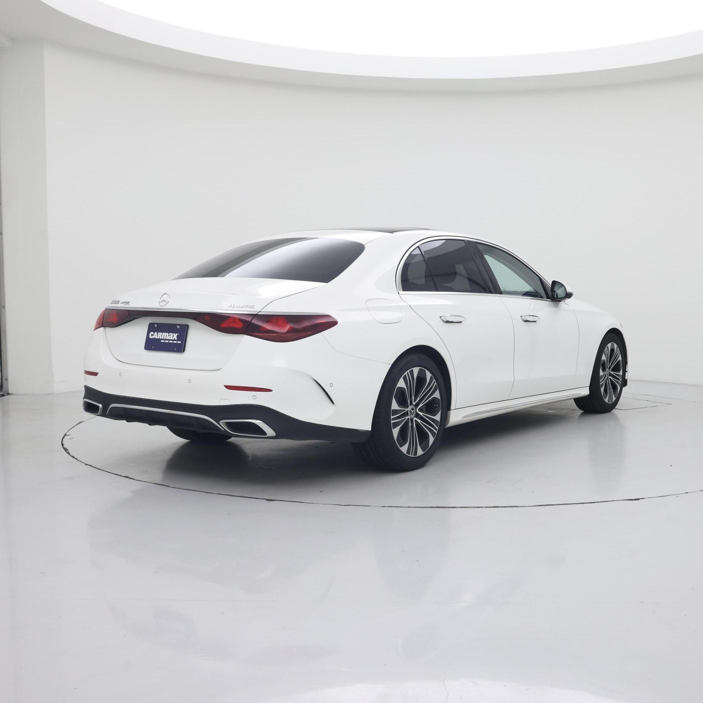 Thumbnail: 2025 Mercedes-Benz E-Class - 8