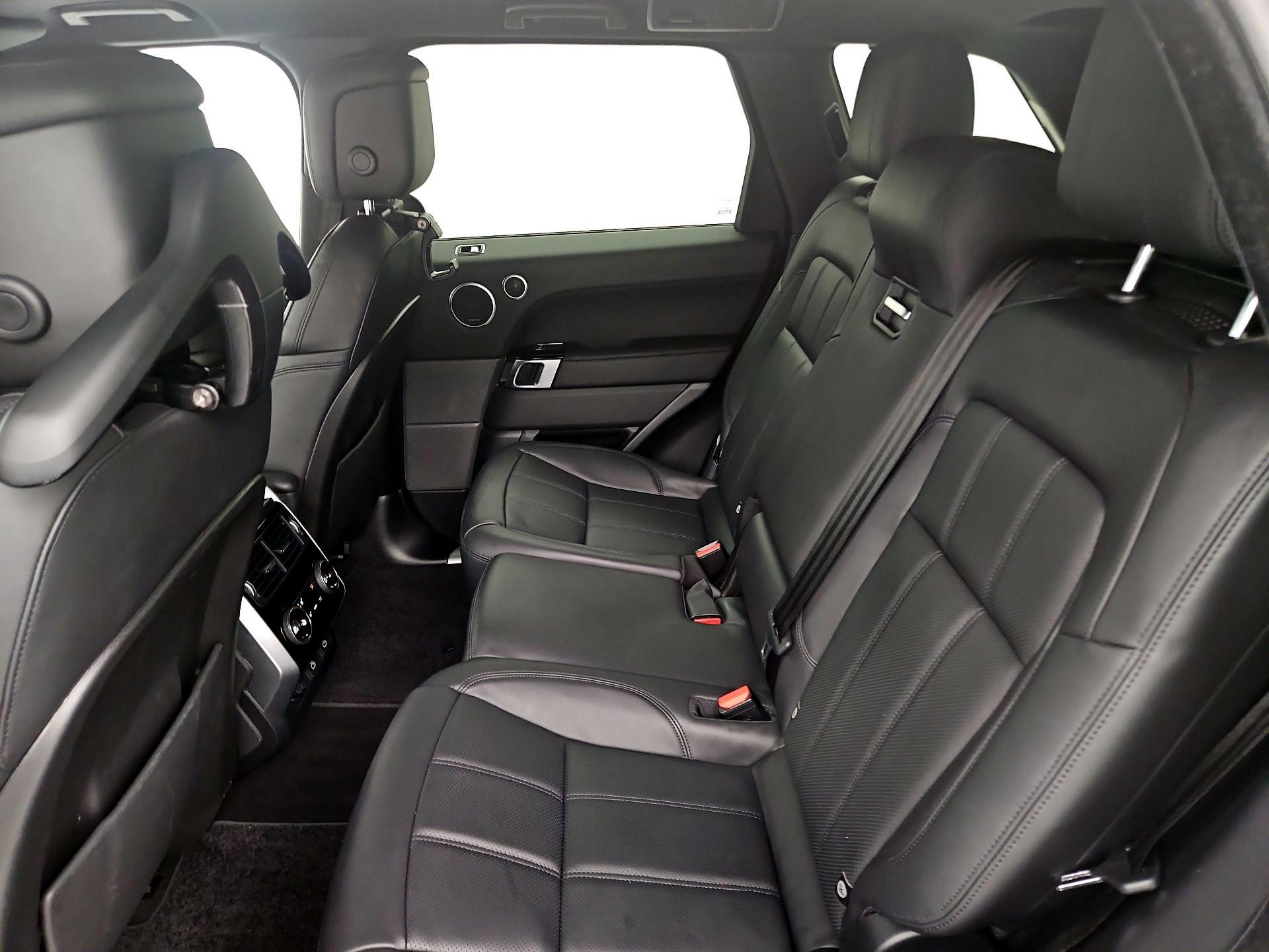 Thumbnail: 2022 Land Rover Range Rover Sport - 19
