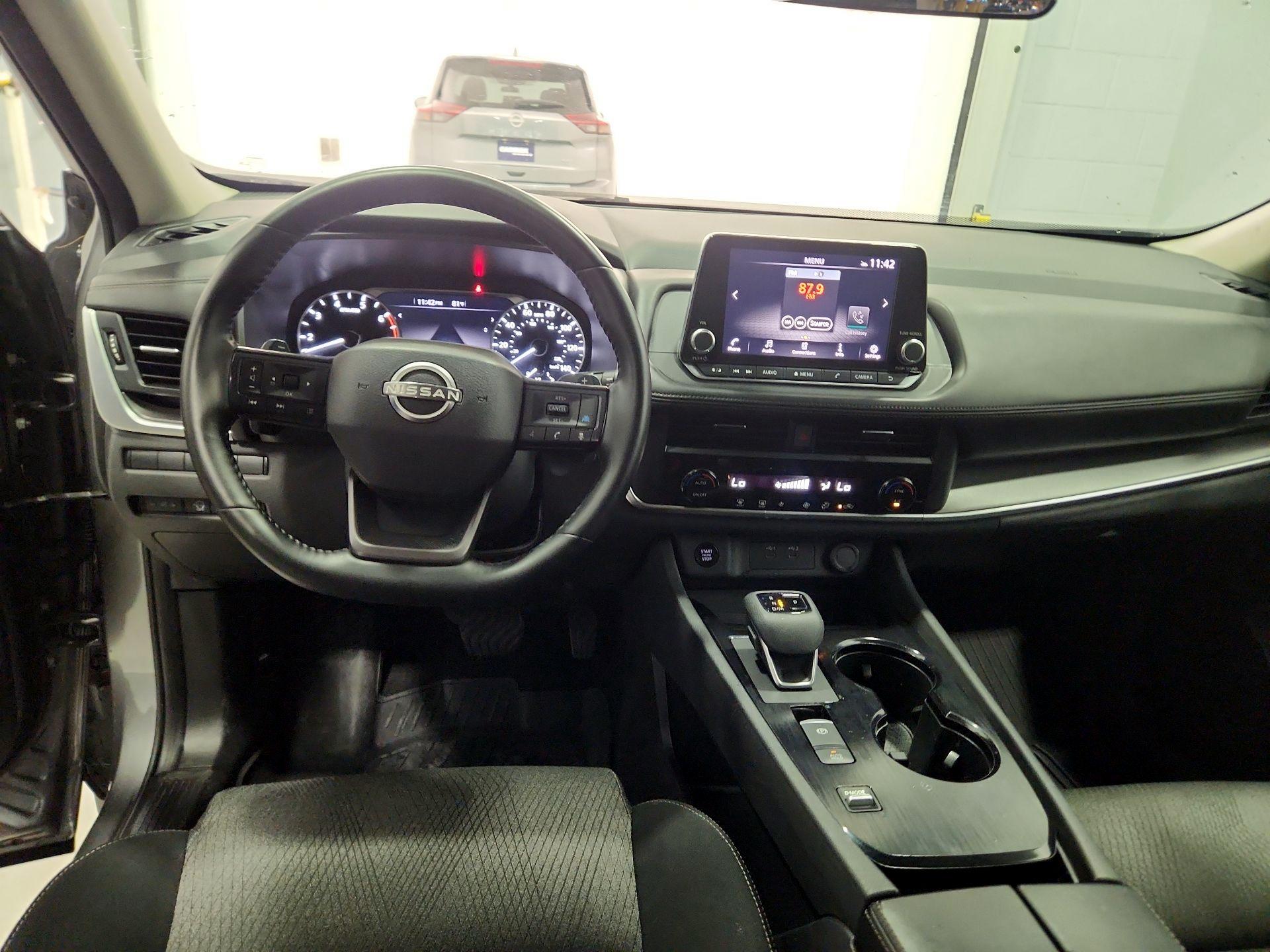 Thumbnail: 2025 Nissan Rogue - 9