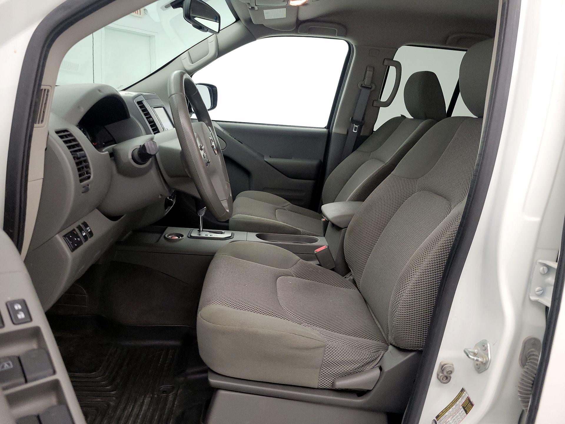Thumbnail: 2021 Nissan Frontier - 11