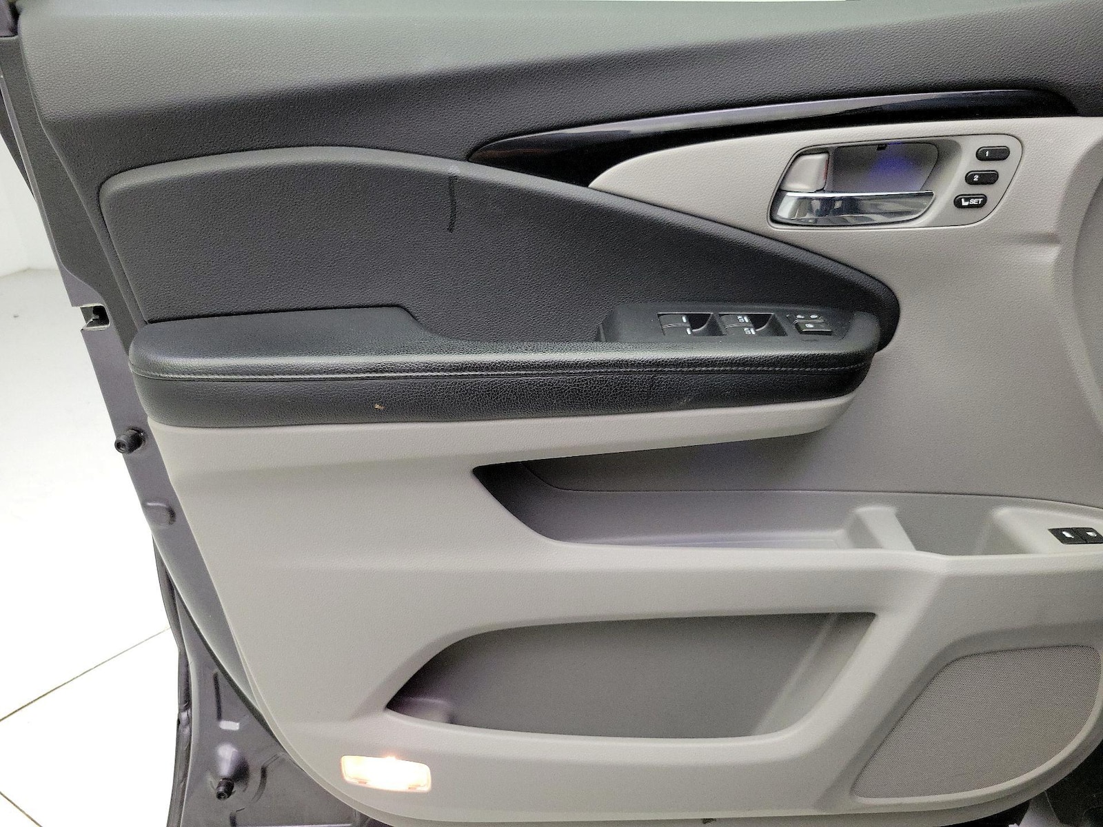 2017 Honda Pilot Touring - Photo 13