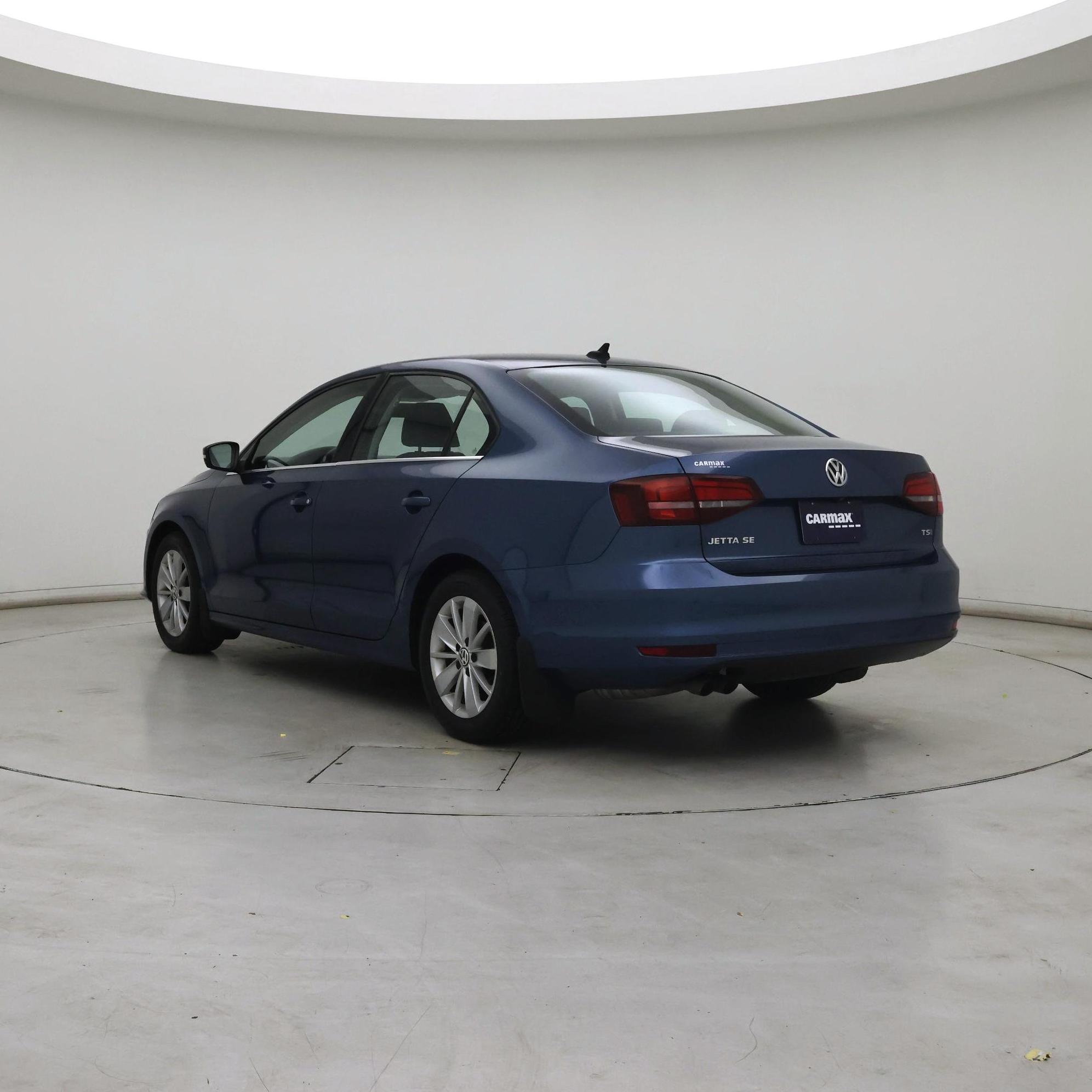 Thumbnail: 2016 Volkswagen Jetta - 2