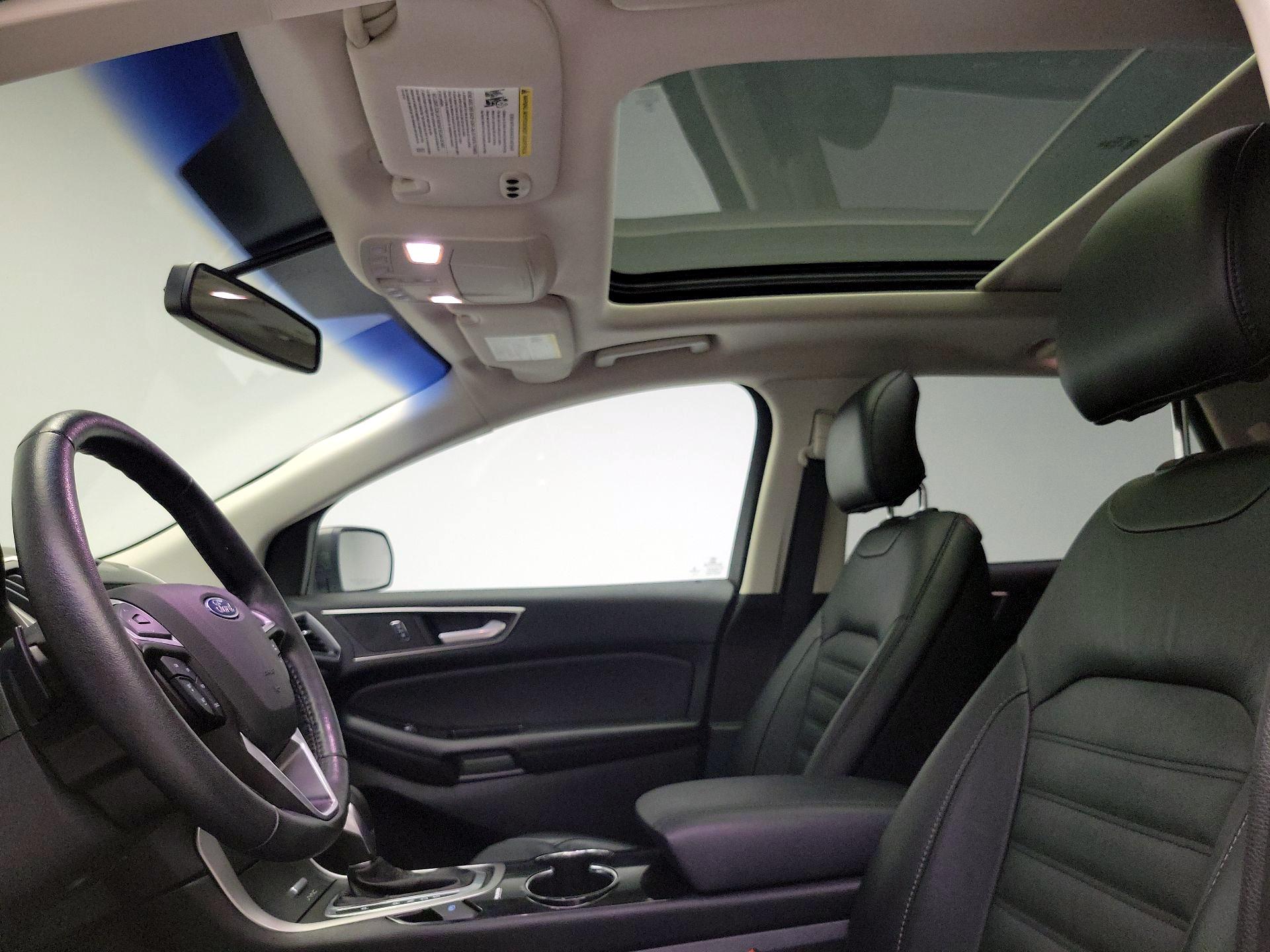 Thumbnail: 2016 Ford Edge - 20
