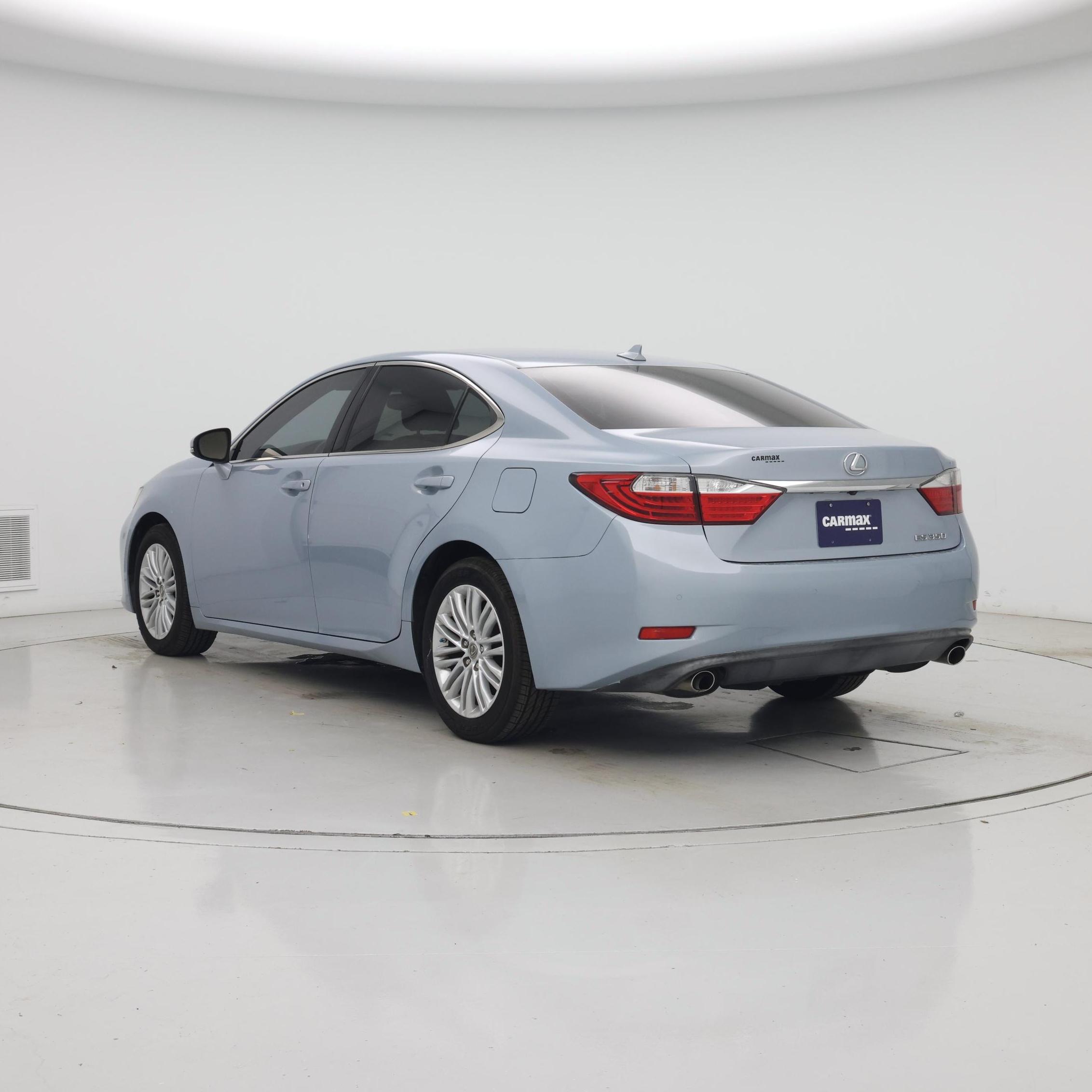 Thumbnail: 2014 Lexus ES - 2