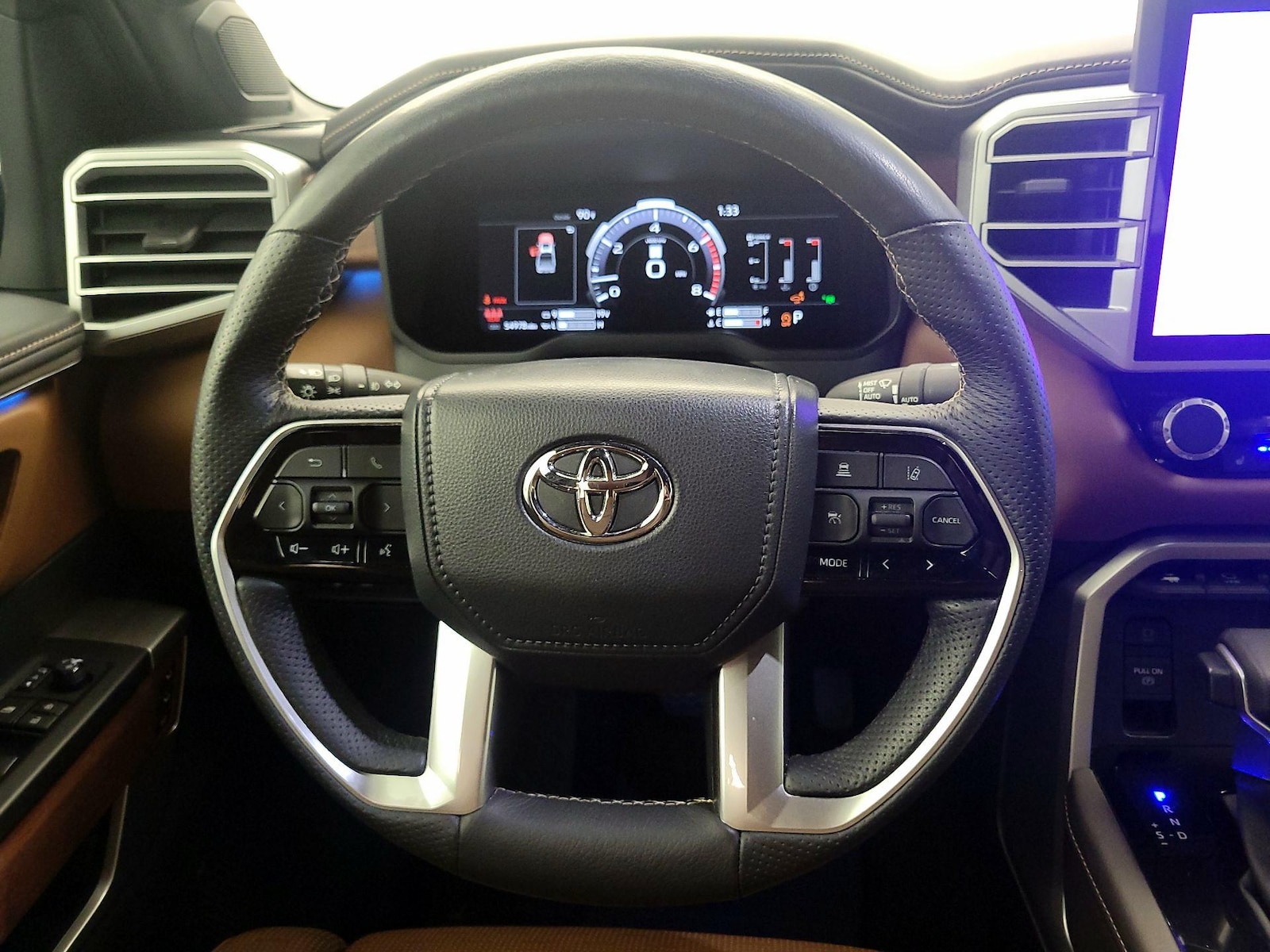 2022 Toyota Tundra 1794 Edition - Photo 11