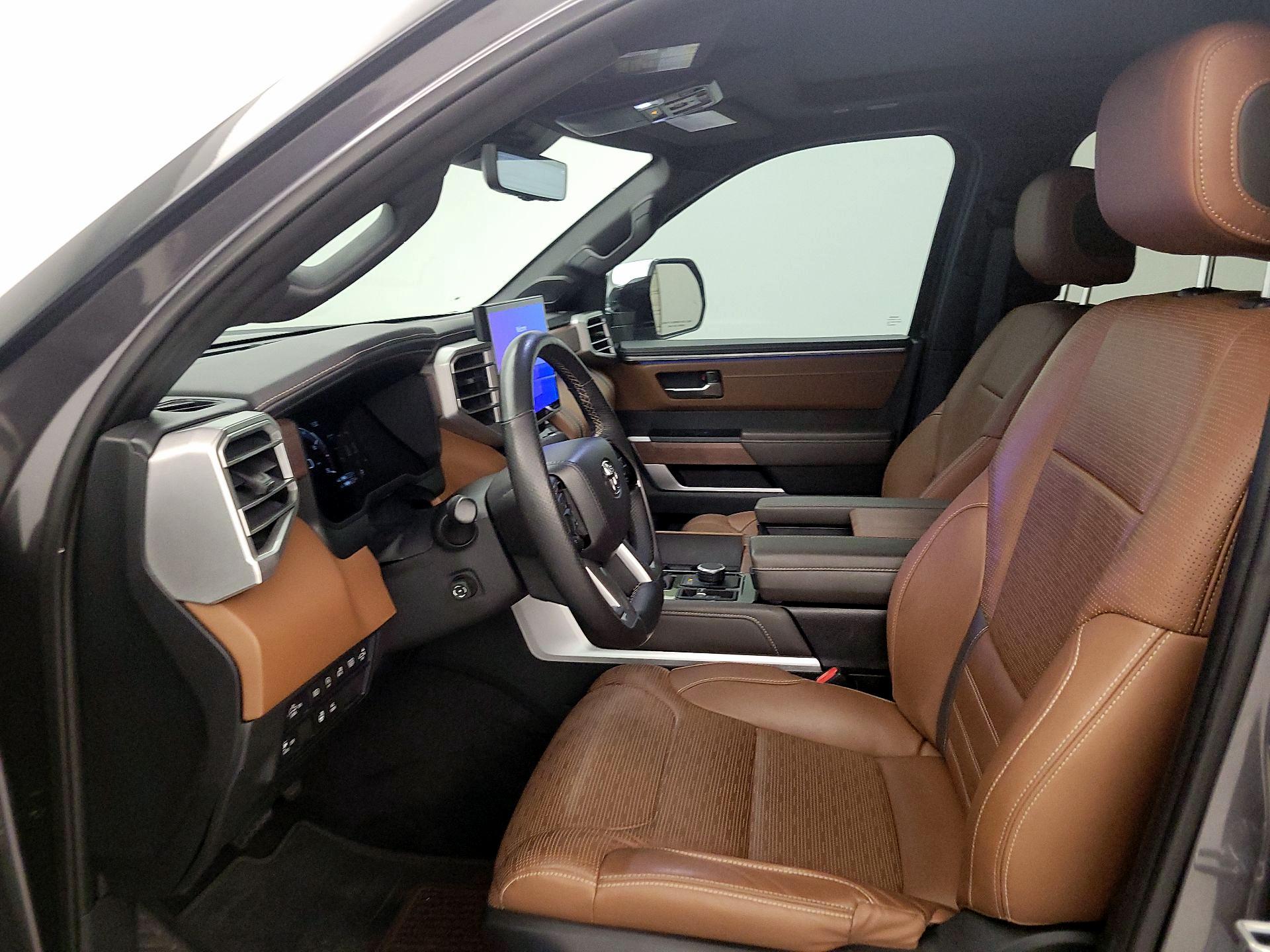 Thumbnail: 2022 Toyota Tundra - 11