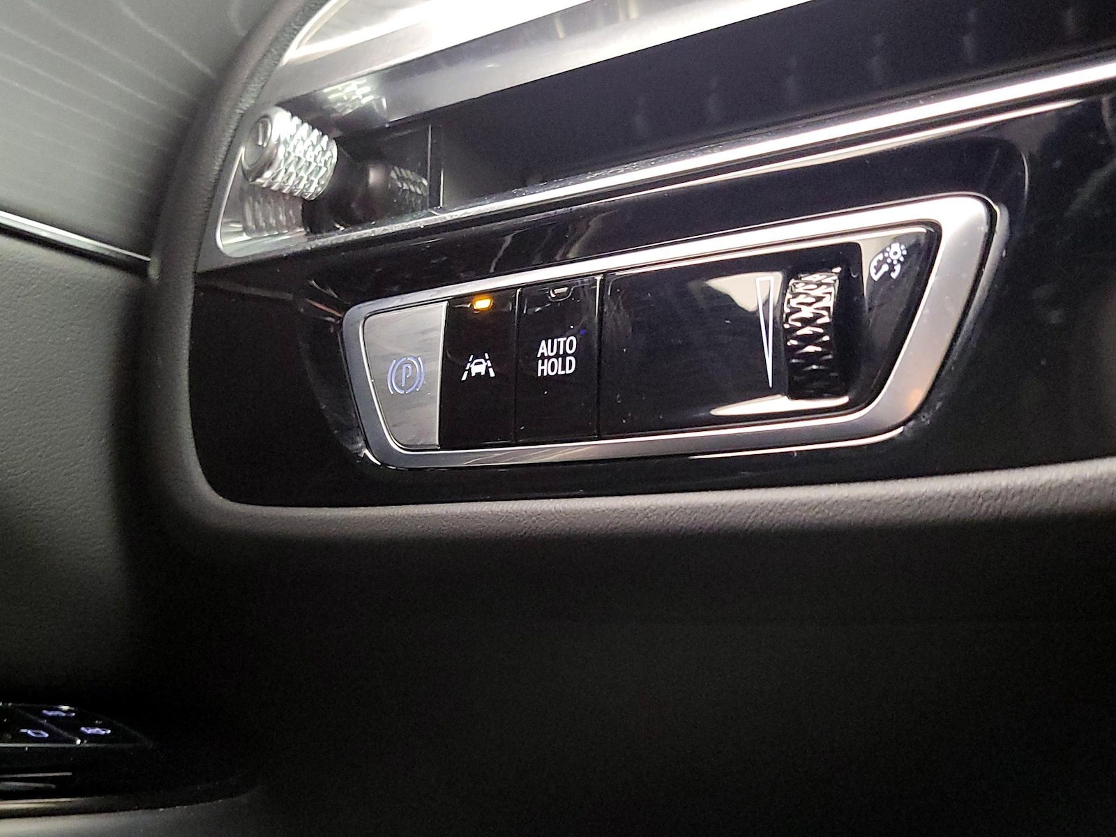 2024 Cadillac LYRIQ Sport 2 - Photo 14