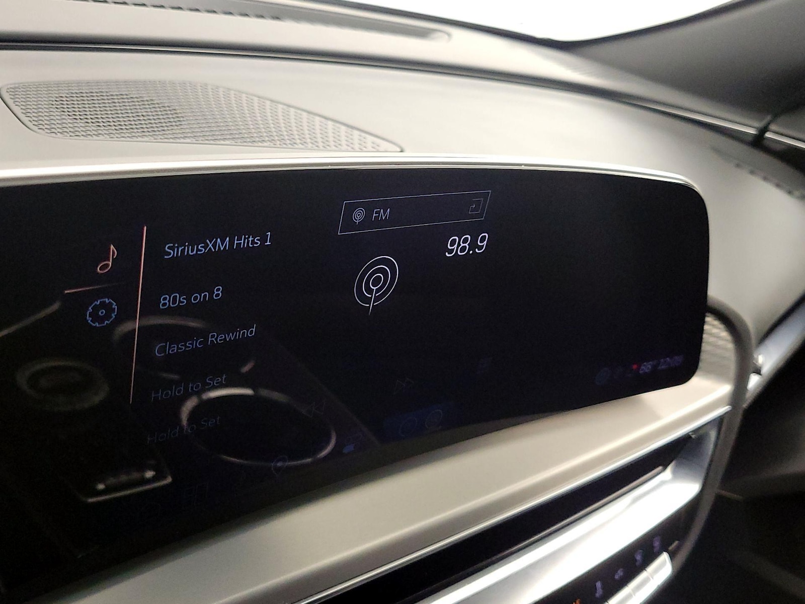 2024 Cadillac LYRIQ Sport 2 - Photo 16