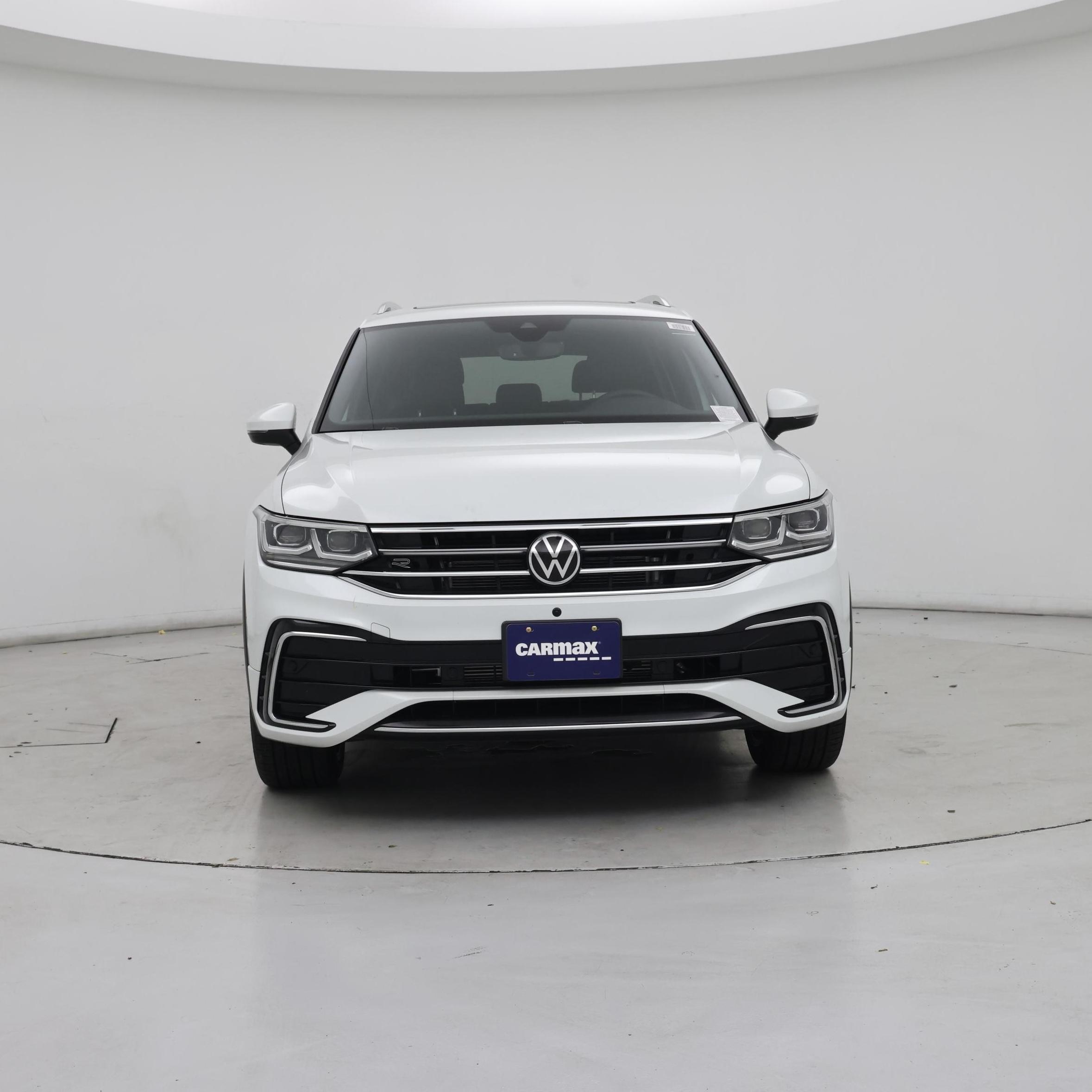 Thumbnail: 2022 Volkswagen Tiguan - 5