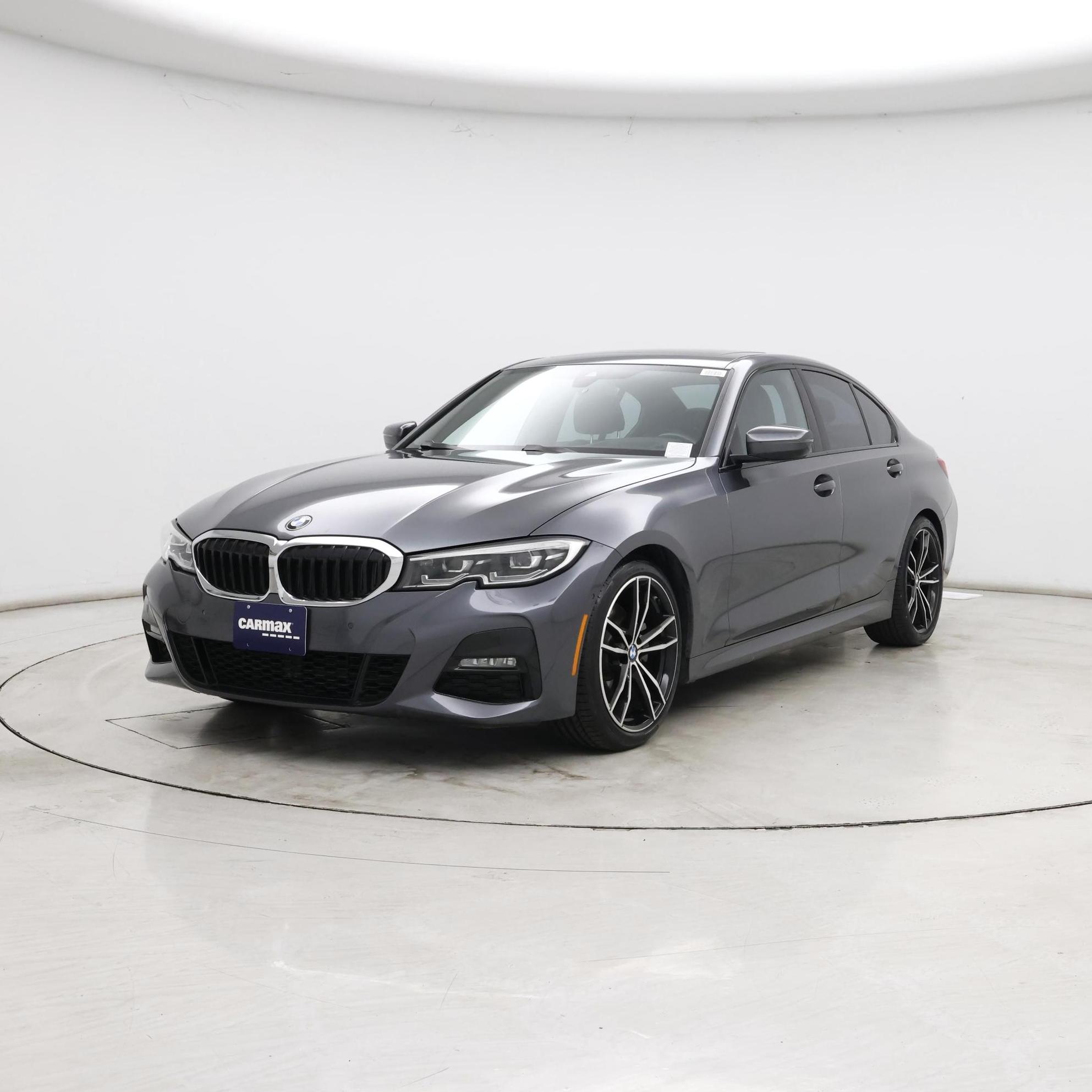 Thumbnail: 2019 BMW 3 Series - 4