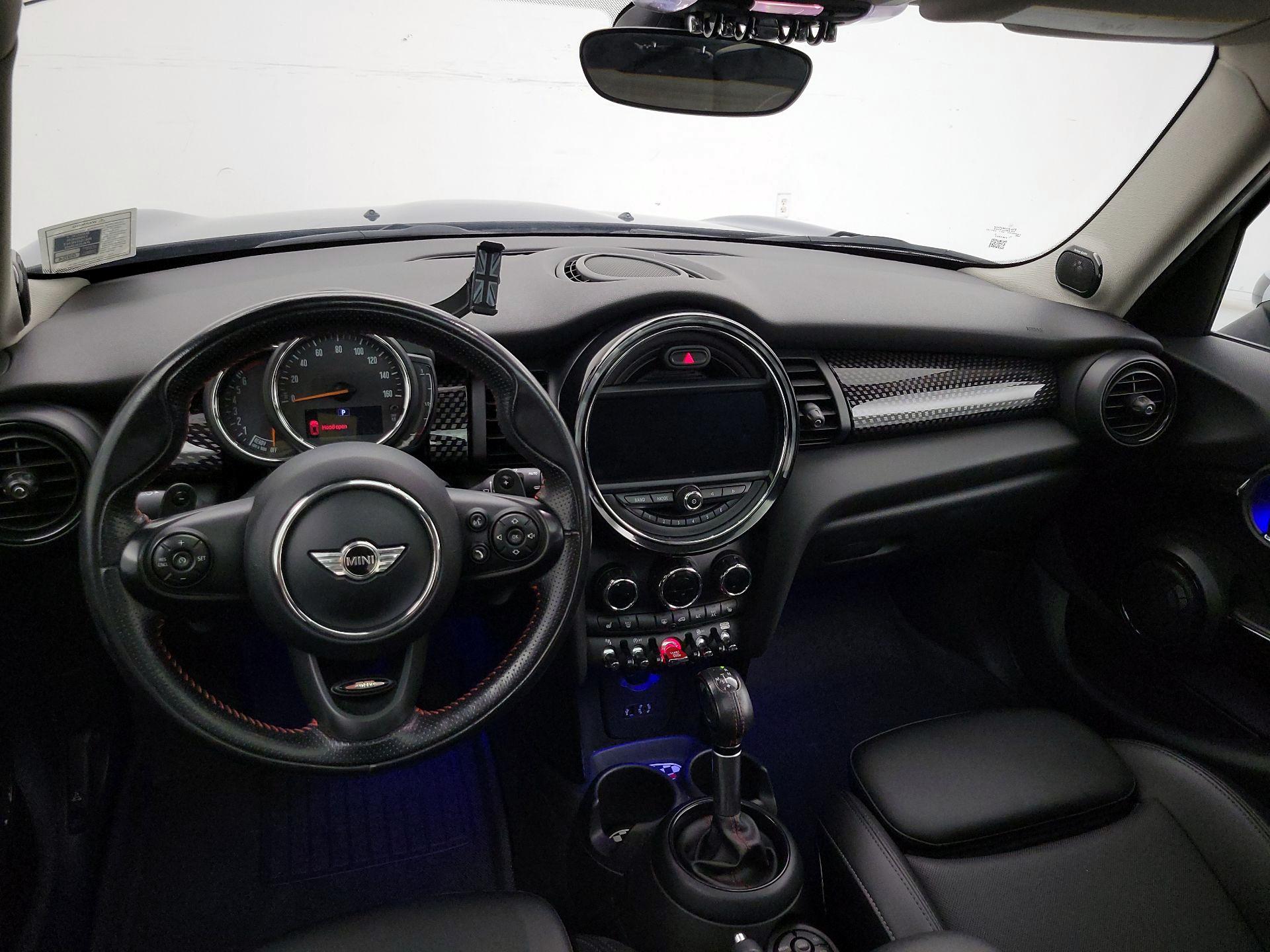 Thumbnail: 2018 MINI Cooper Hardtop - 9