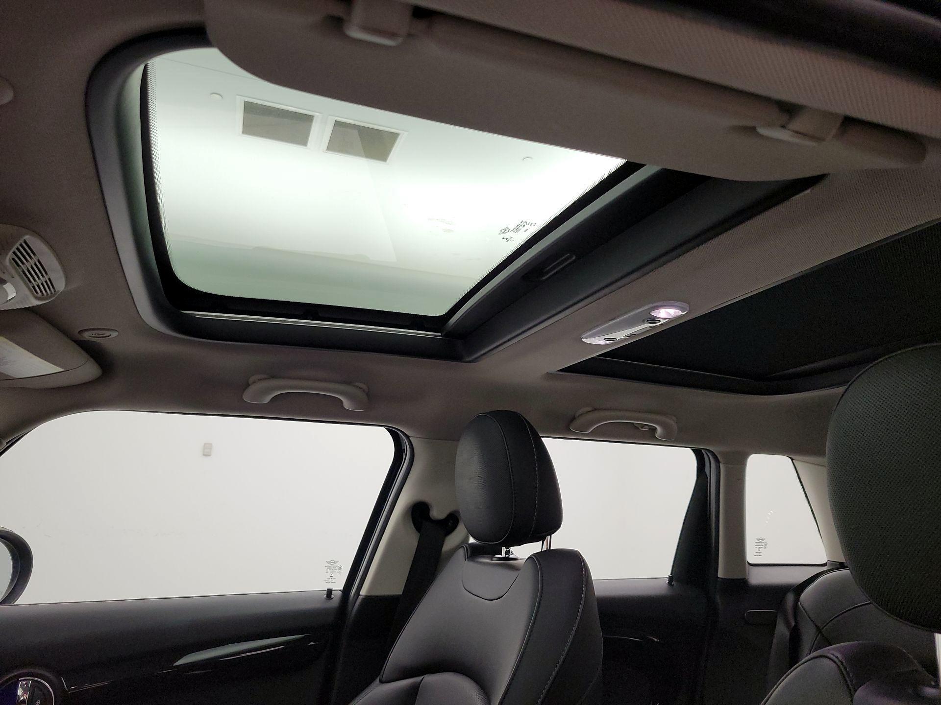 Thumbnail: 2018 MINI Cooper Hardtop - 20