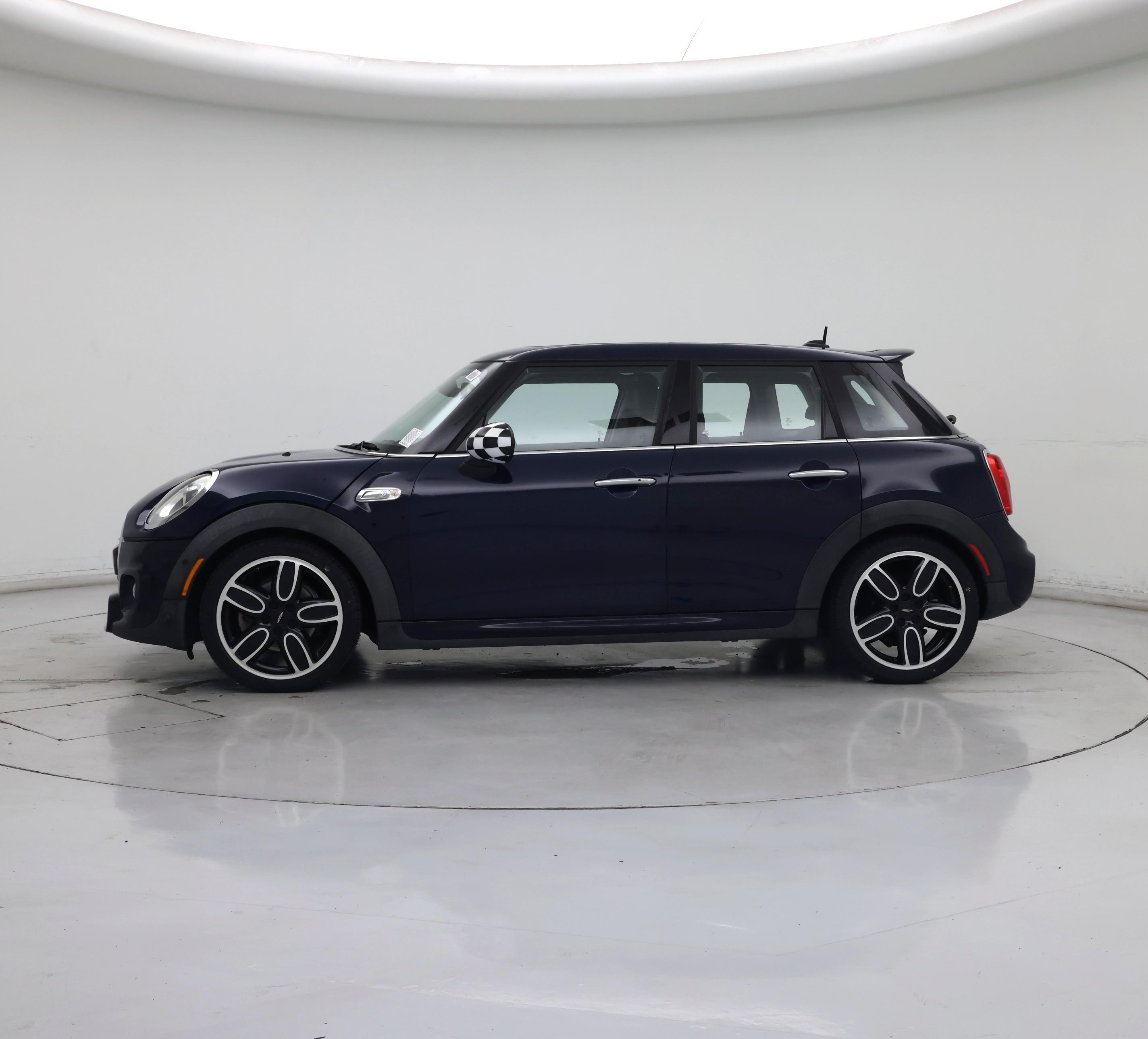 Thumbnail: 2018 MINI Cooper Hardtop - 3