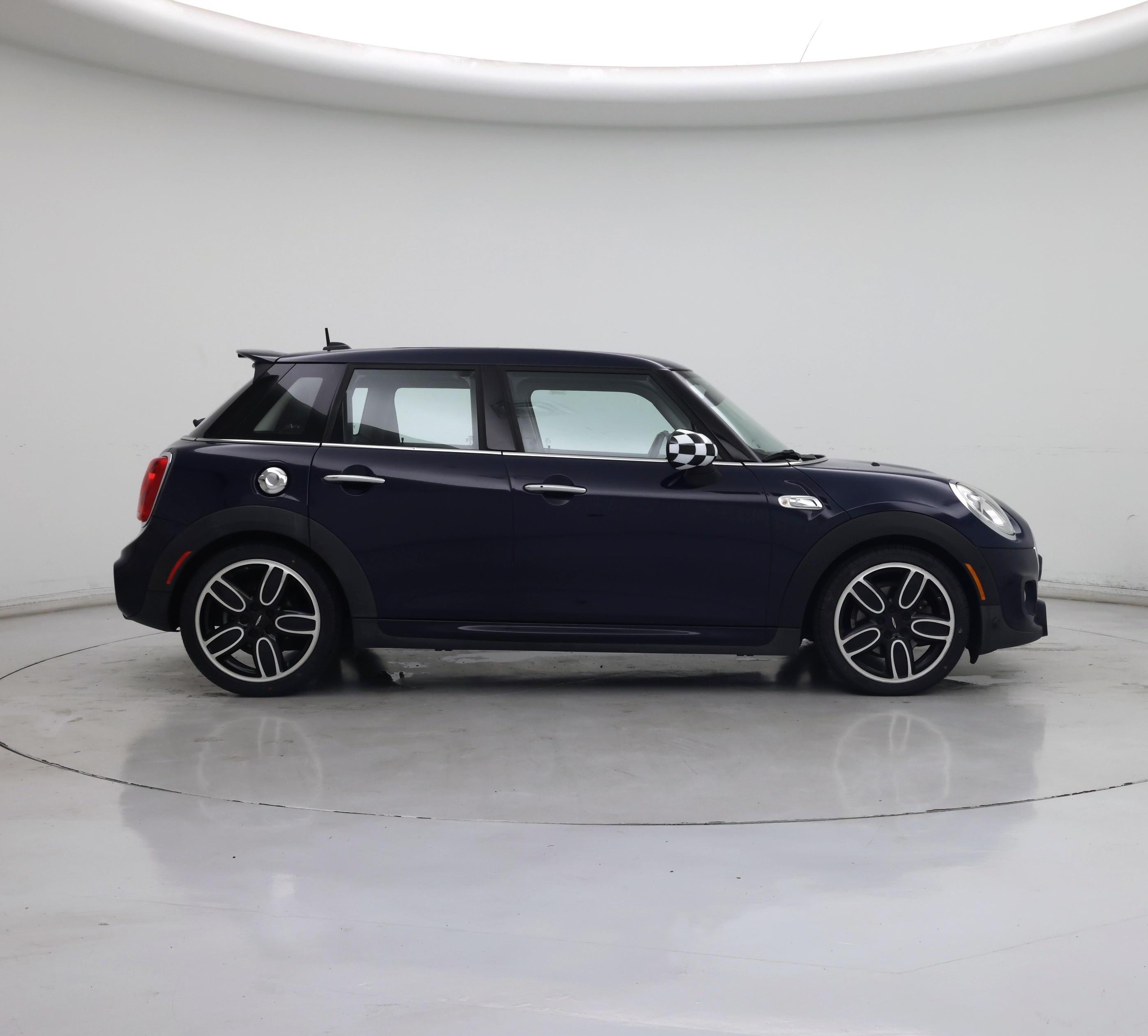 Thumbnail: 2018 MINI Cooper Hardtop - 7