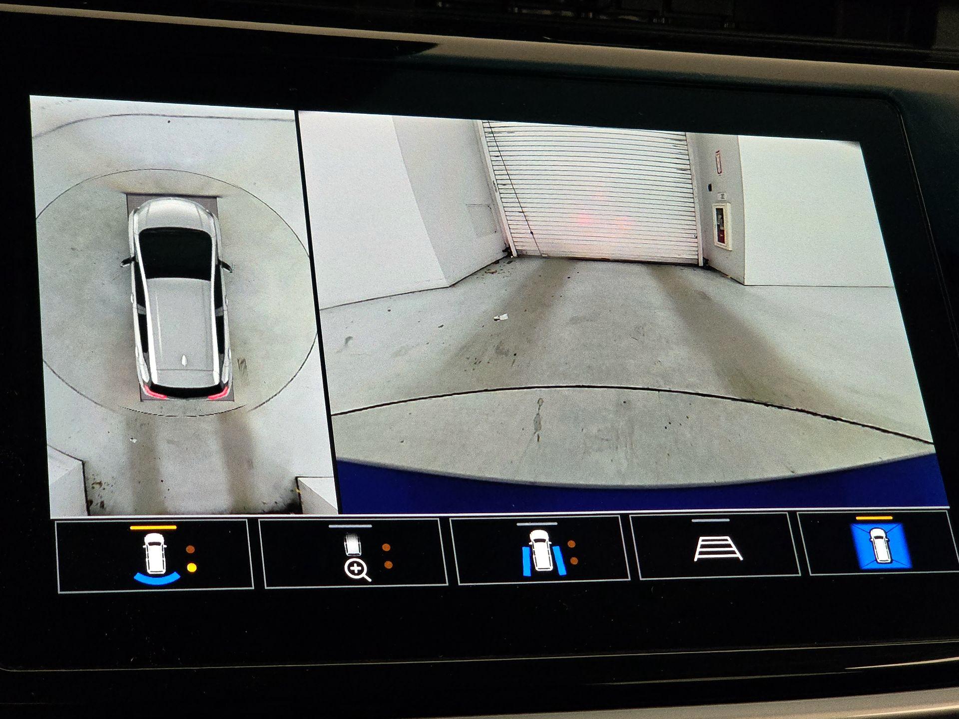 Thumbnail: 2023 Chevrolet Bolt EV - 14