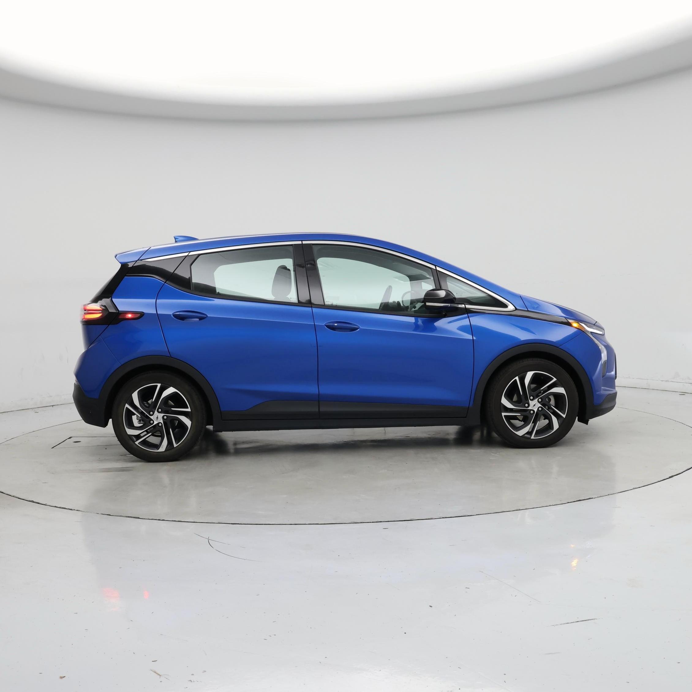 Thumbnail: 2023 Chevrolet Bolt EV - 7