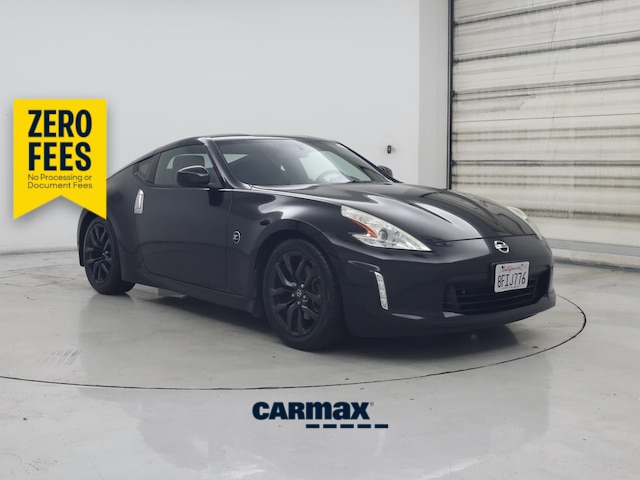 Black 2015 Nissan 370Z Coupe Manual