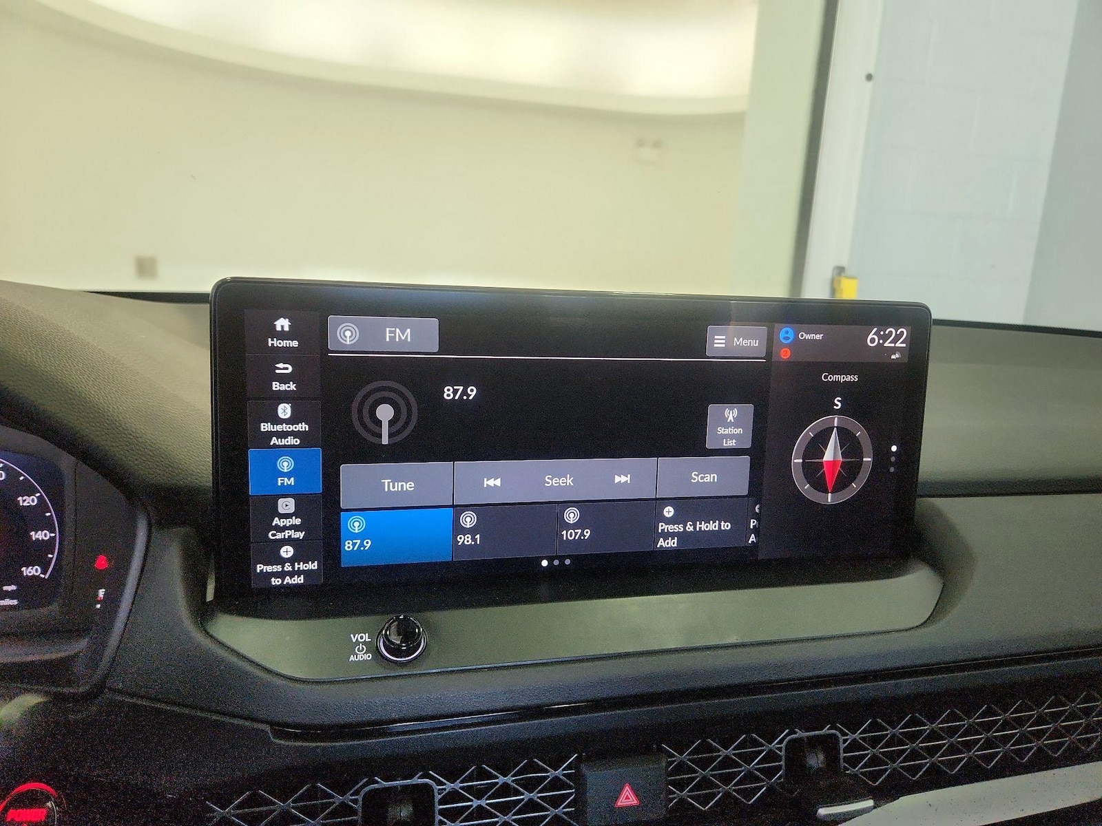 2025 Honda Accord Hybrid EX-L - Photo 15