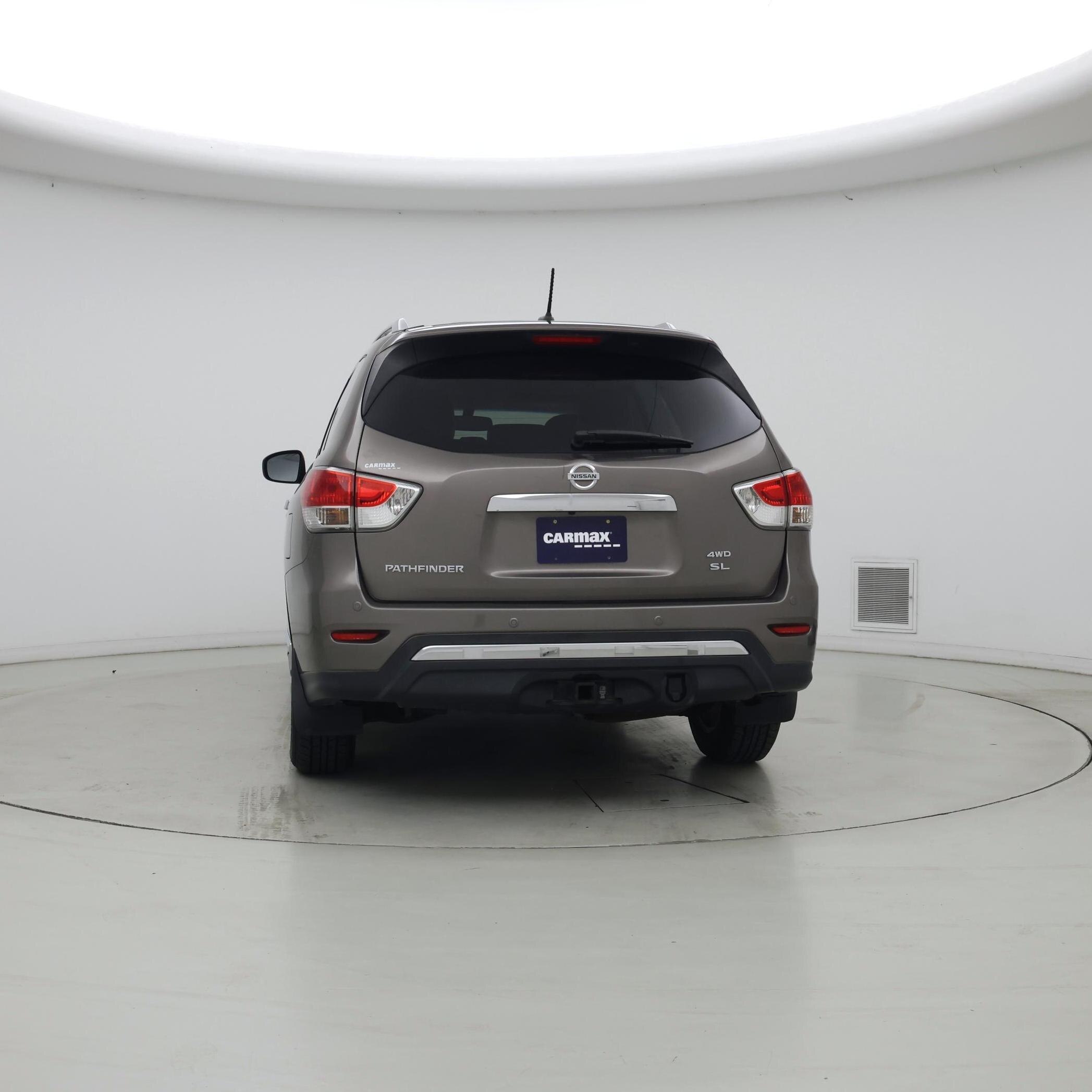 Thumbnail: 2014 Nissan Pathfinder - 6