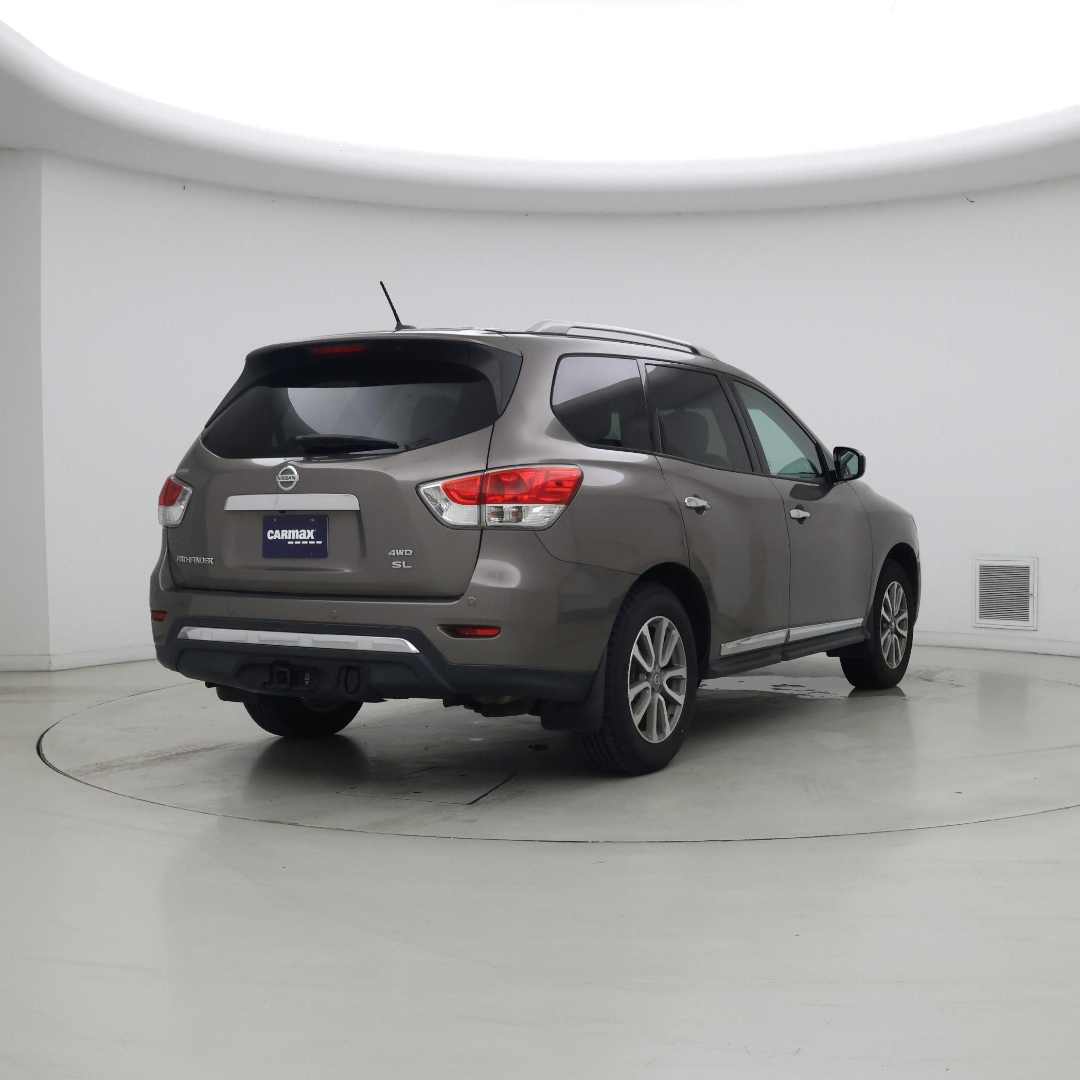 Thumbnail: 2014 Nissan Pathfinder - 8