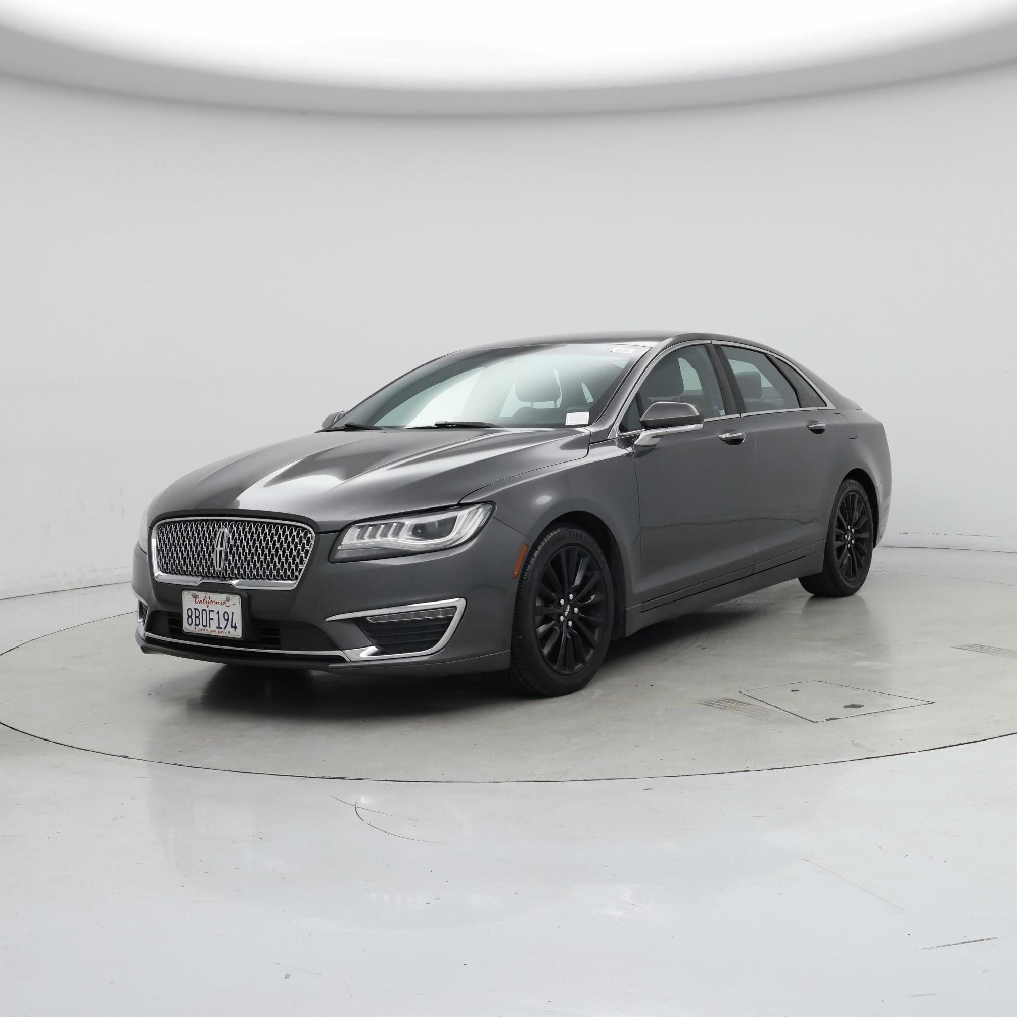 Thumbnail: 2017 Lincoln MKZ - 4