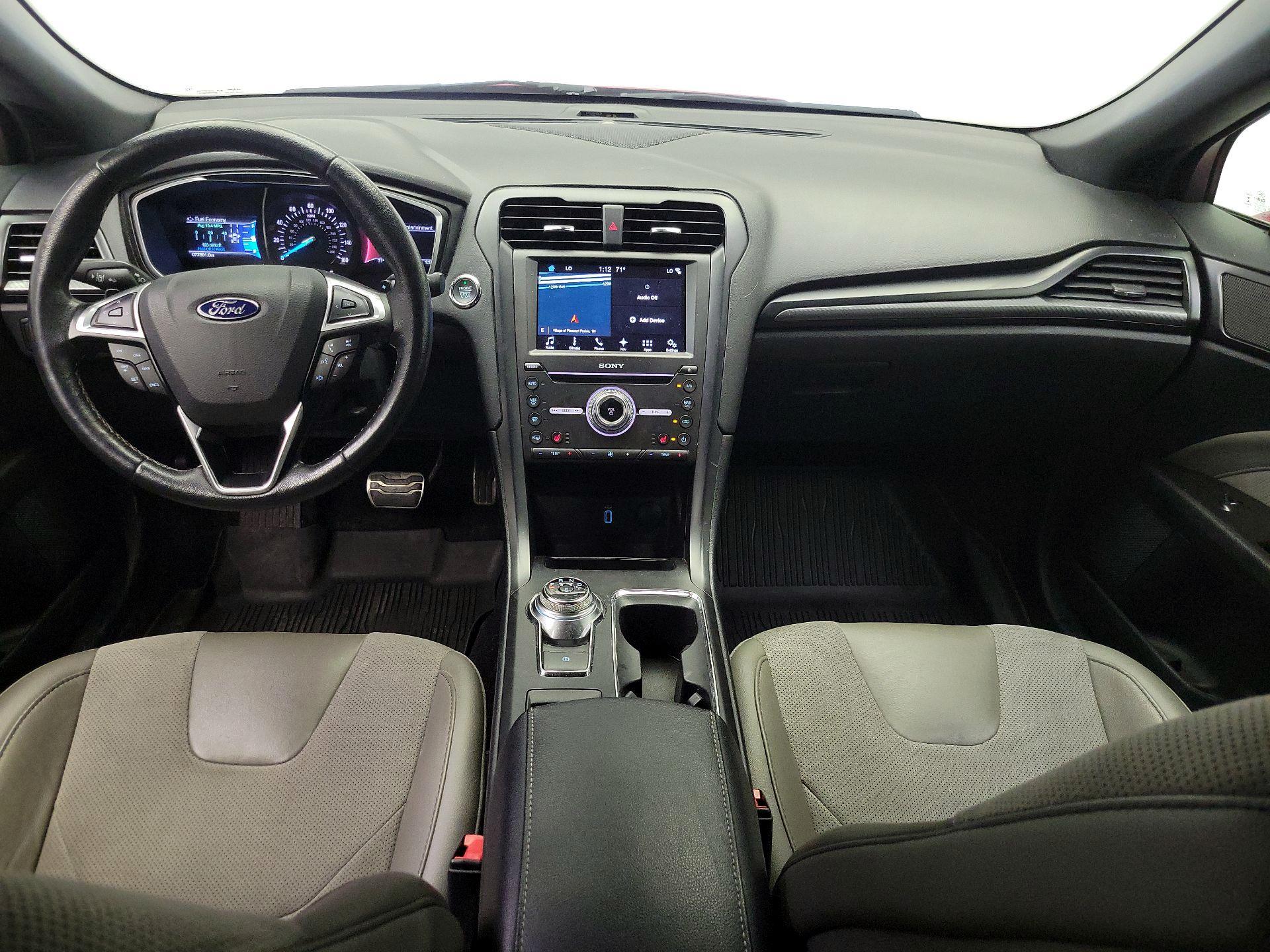 Thumbnail: 2017 Ford Fusion - 9