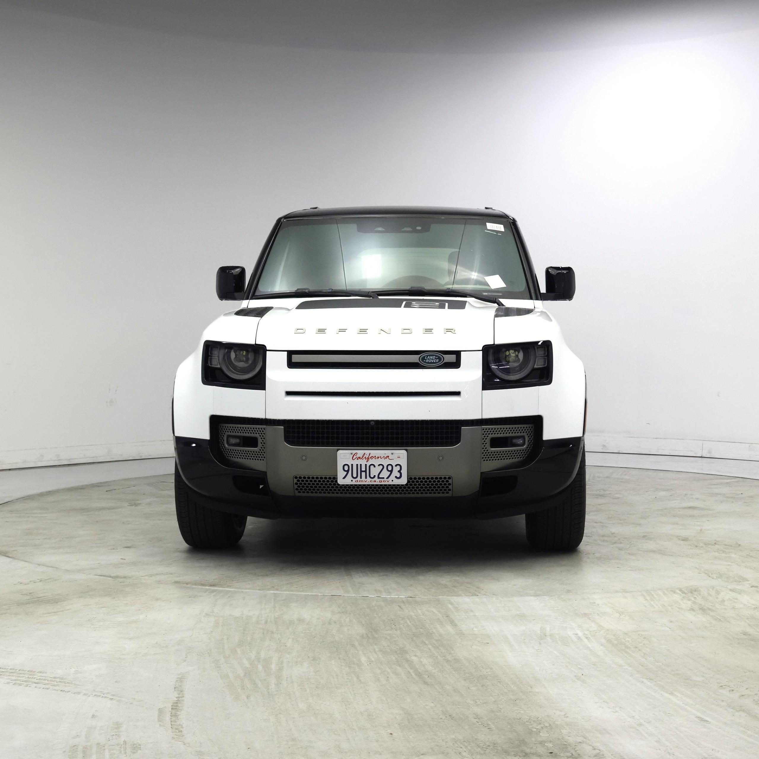 Thumbnail: 2021 Land Rover Defender - 5