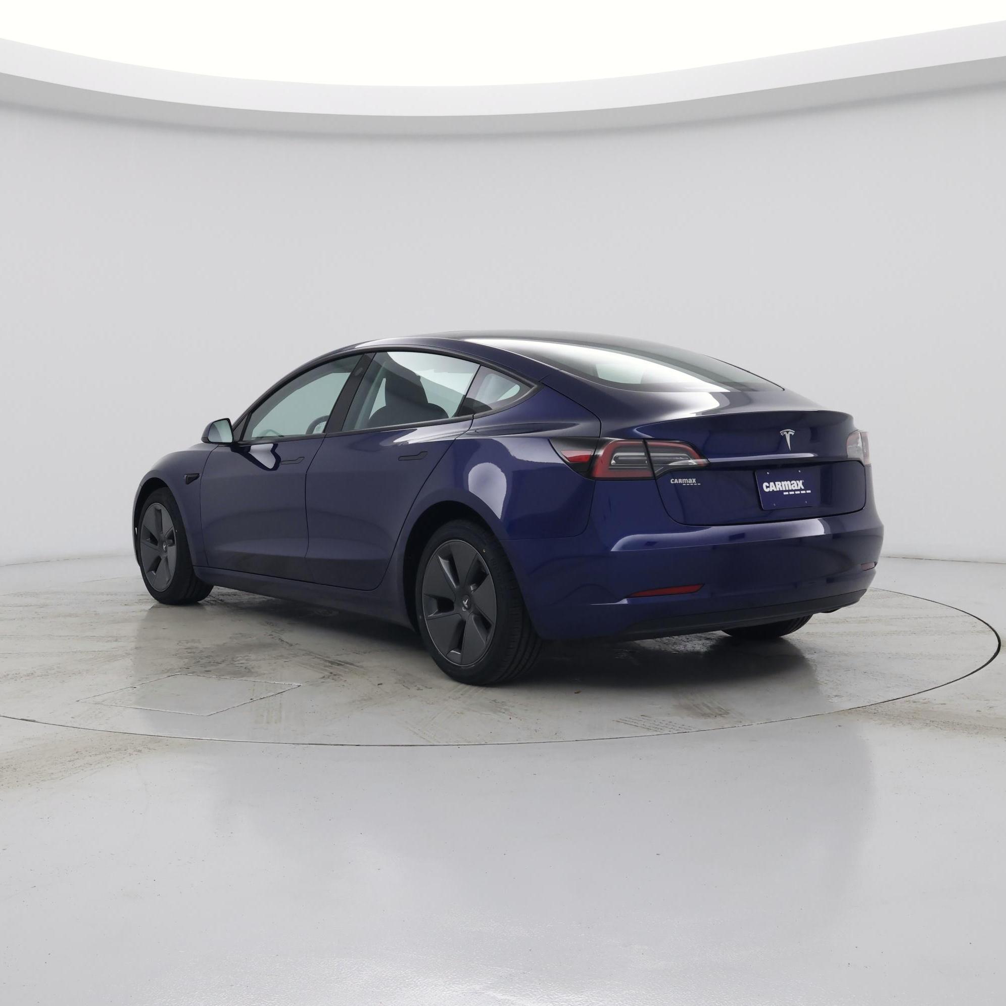 Thumbnail: 2023 Tesla Model 3 - 2