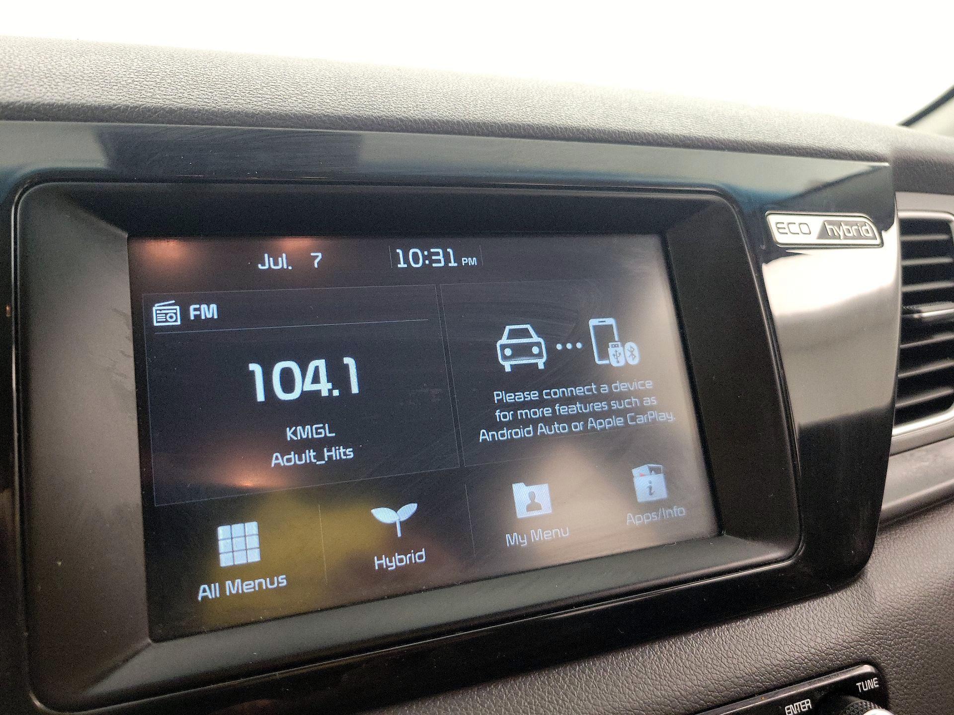 Thumbnail: 2019 Kia Niro - 15