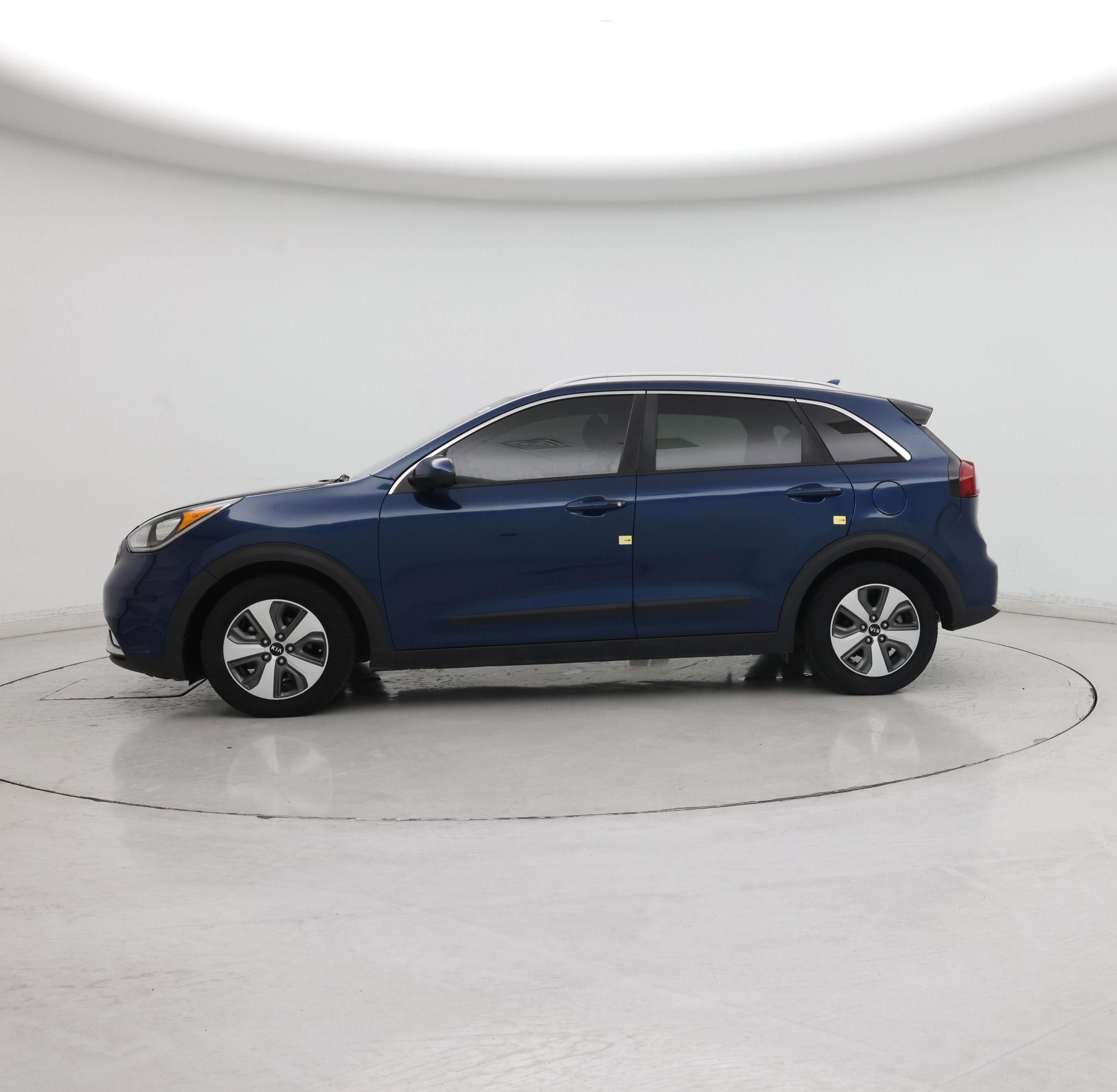 Thumbnail: 2019 Kia Niro - 3