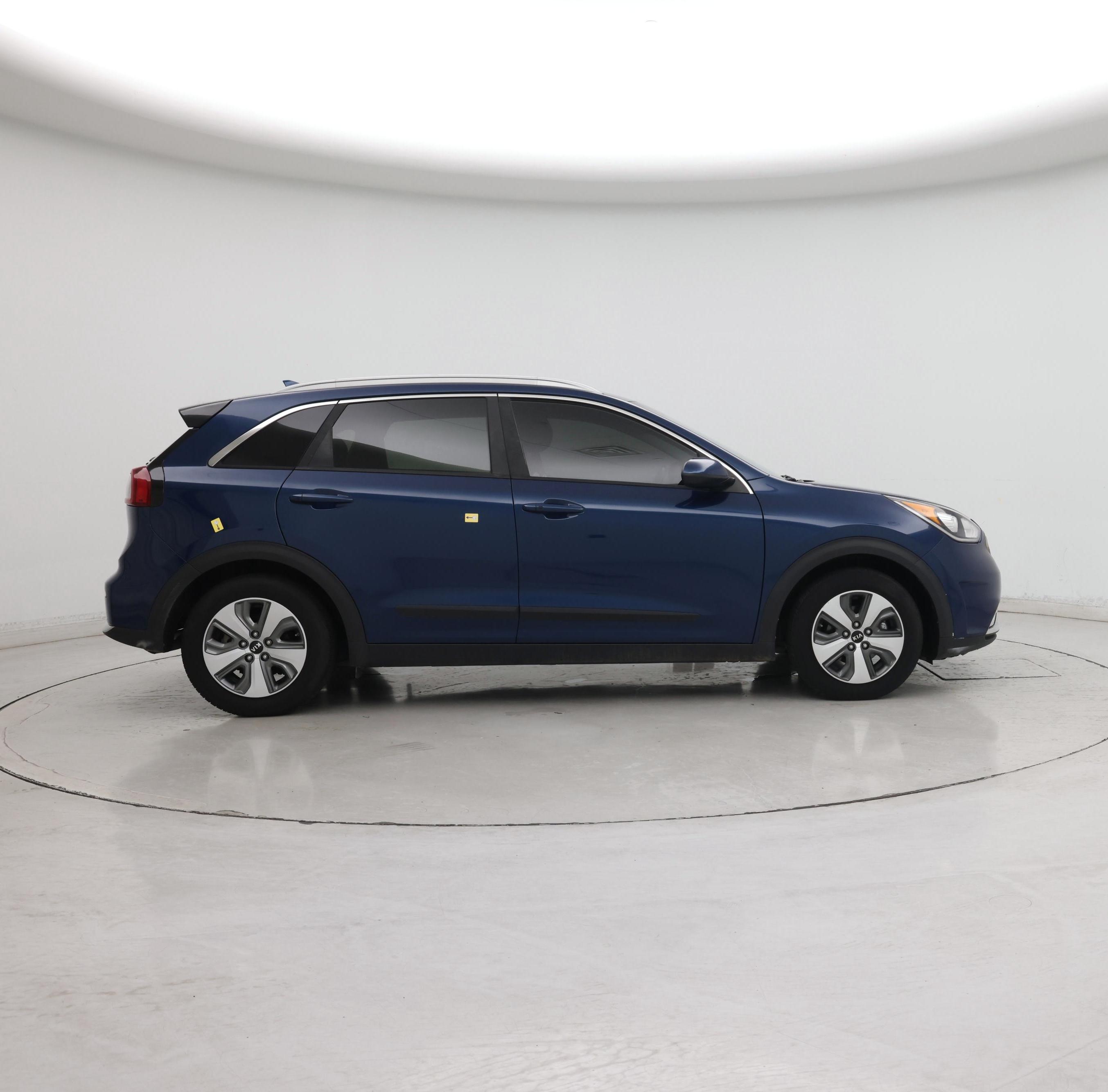Thumbnail: 2019 Kia Niro - 7
