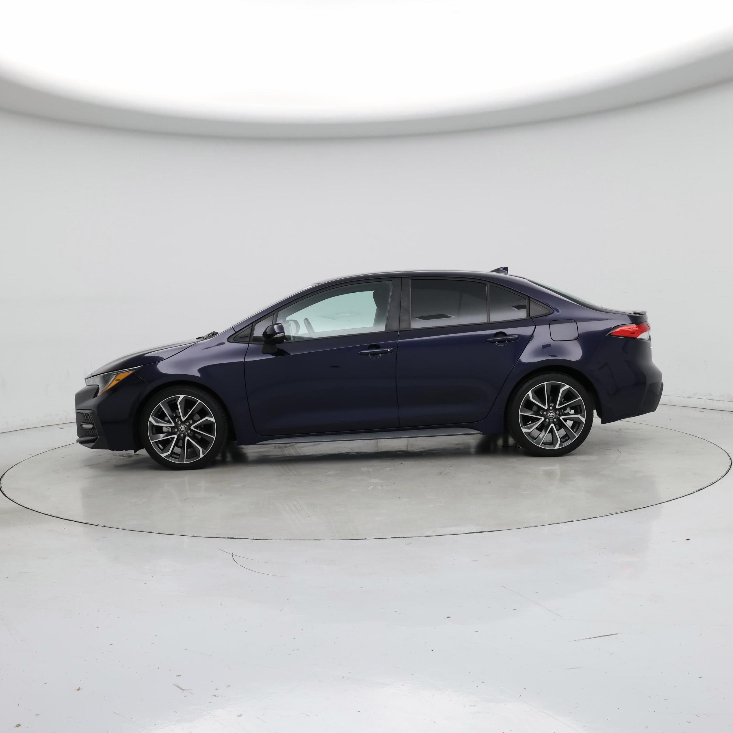 Thumbnail: 2021 Toyota Corolla - 3