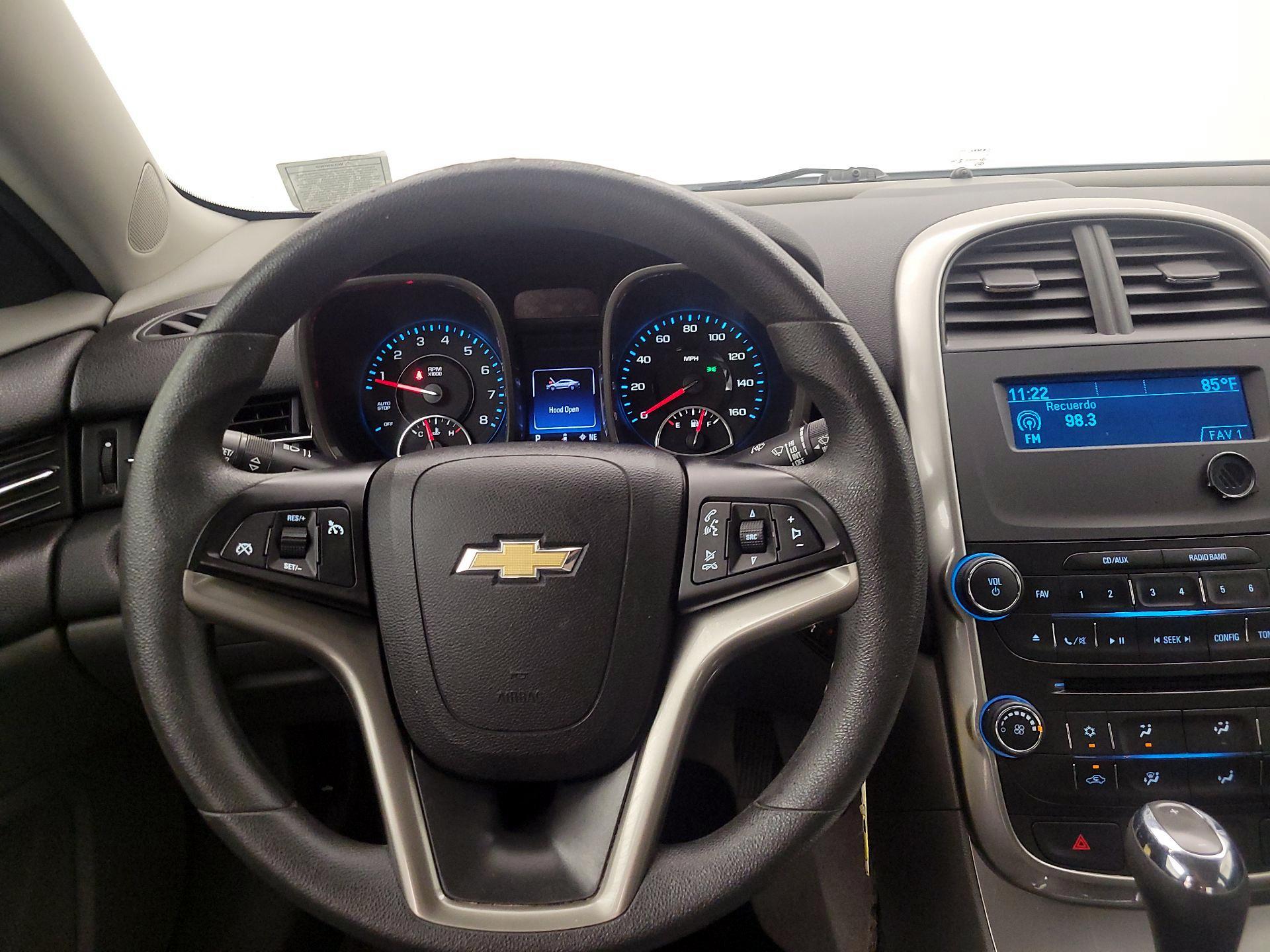 Thumbnail: 2016 Chevrolet Malibu - 10