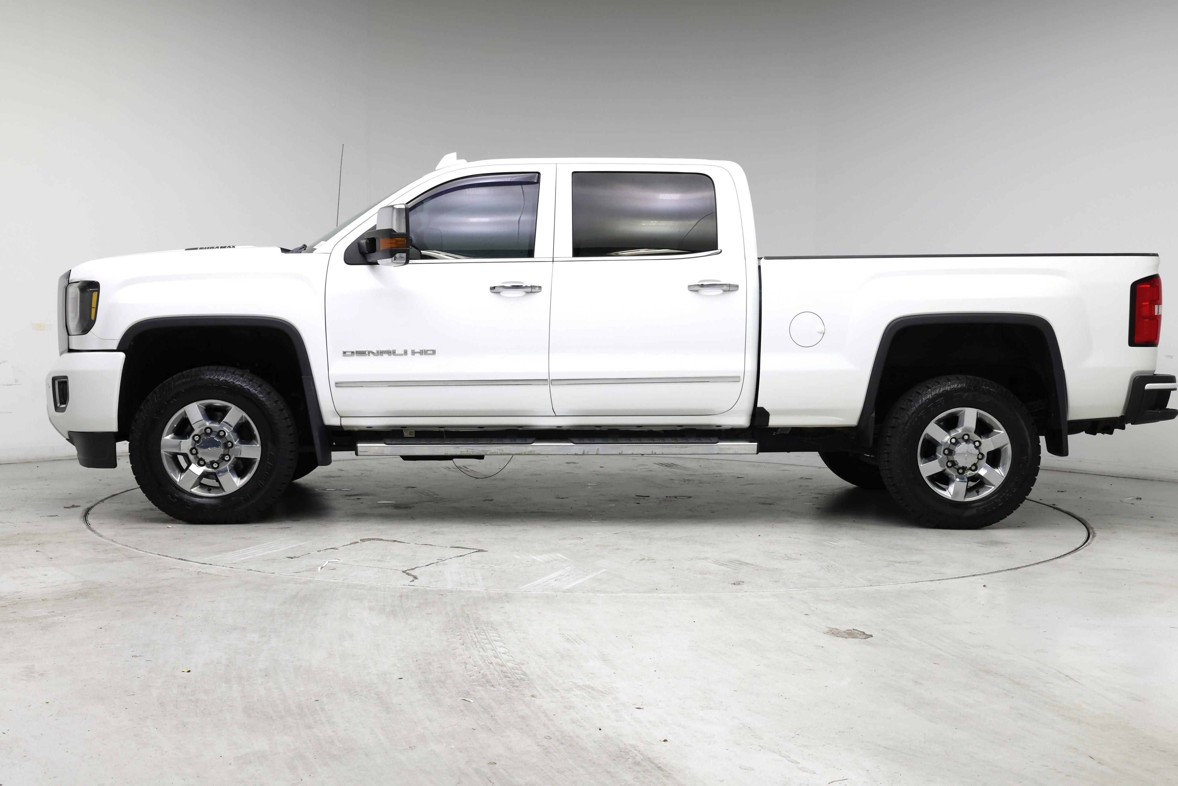 Thumbnail: 2016 GMC Sierra 2500 - 3