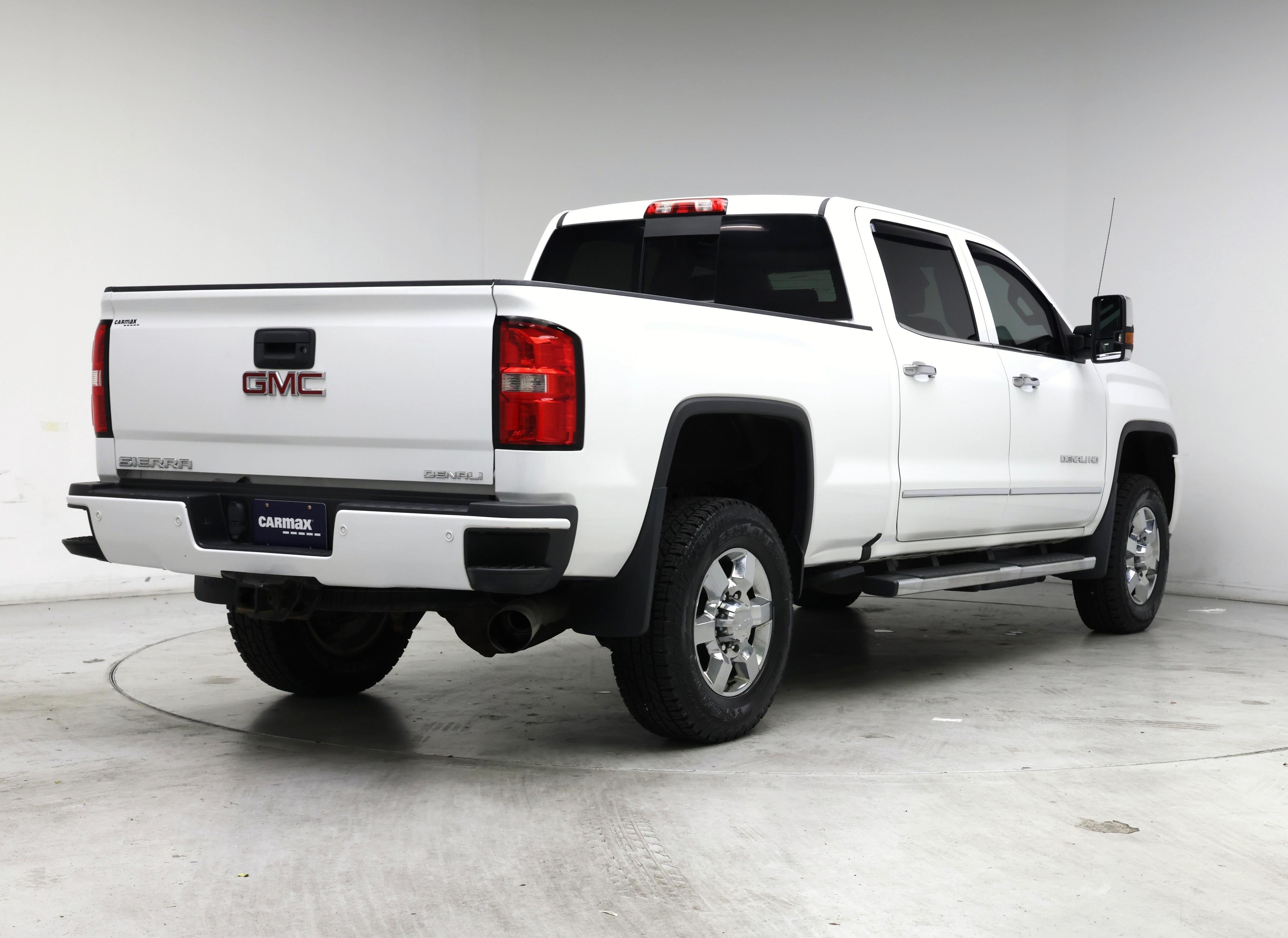 Thumbnail: 2016 GMC Sierra 2500 - 8