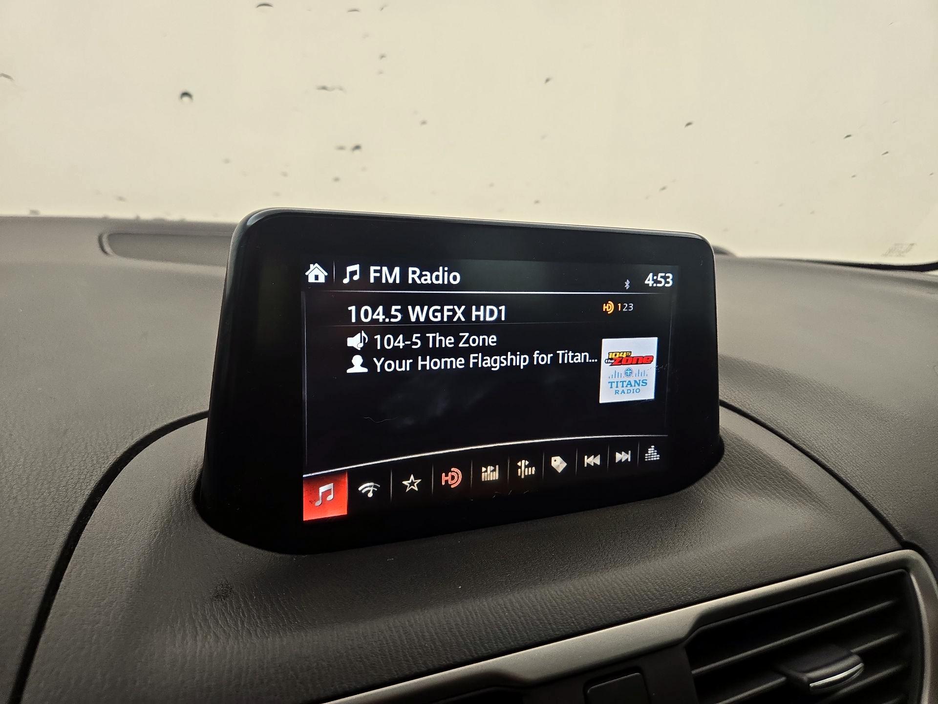 Thumbnail: 2018 Mazda Mazda3 - 15
