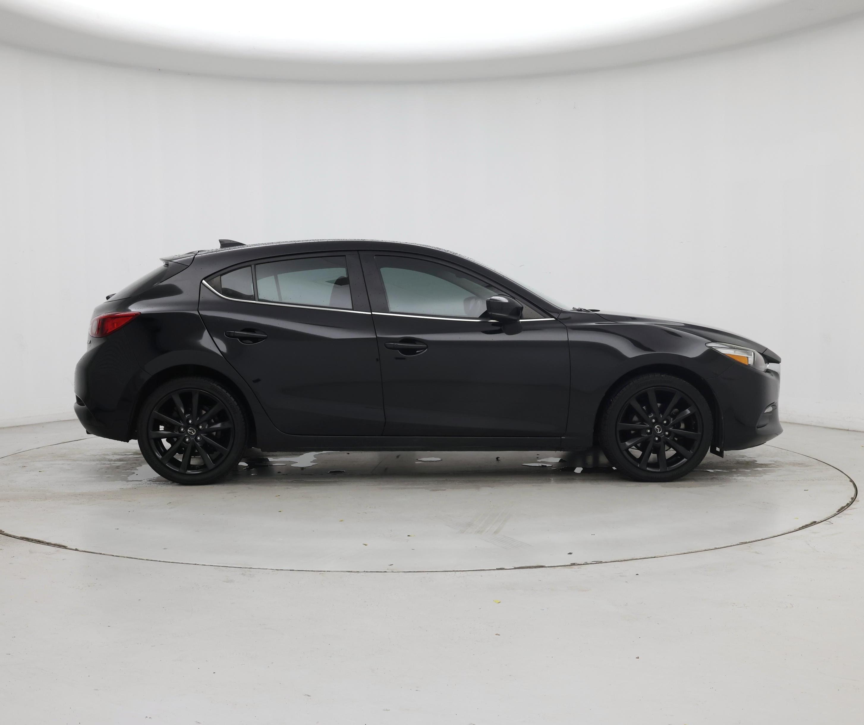 Thumbnail: 2018 Mazda Mazda3 - 7
