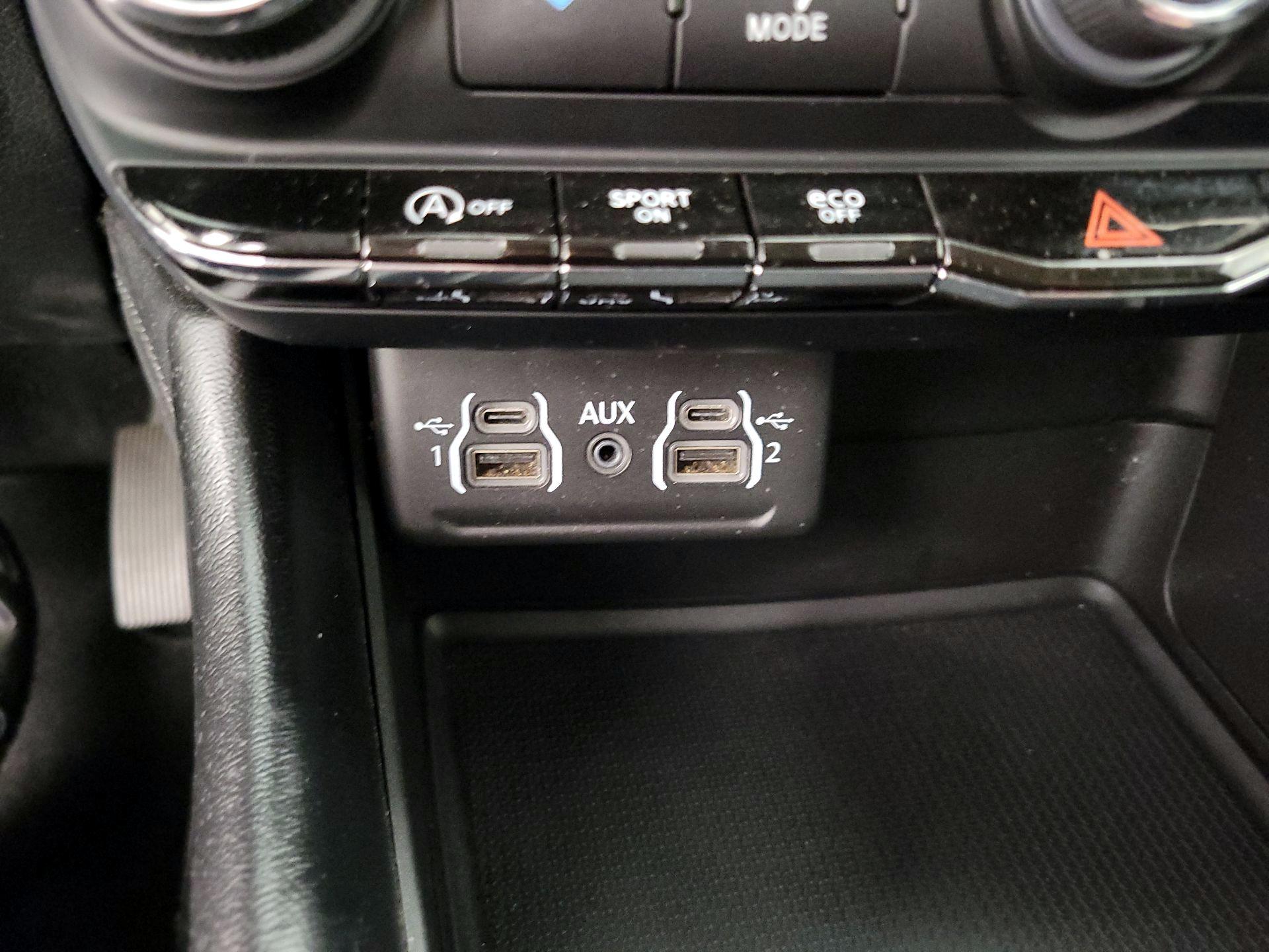 Thumbnail: 2021 Dodge Durango - 18