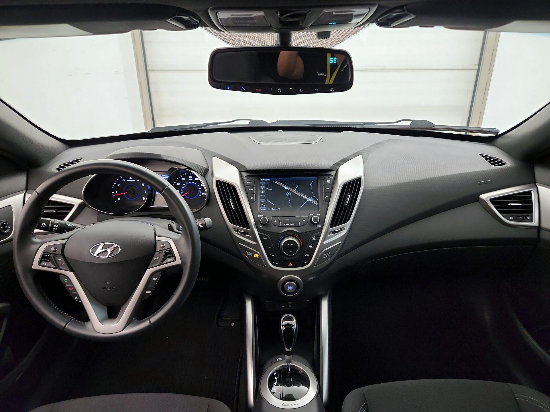 Thumbnail: 2017 Hyundai Veloster - 9